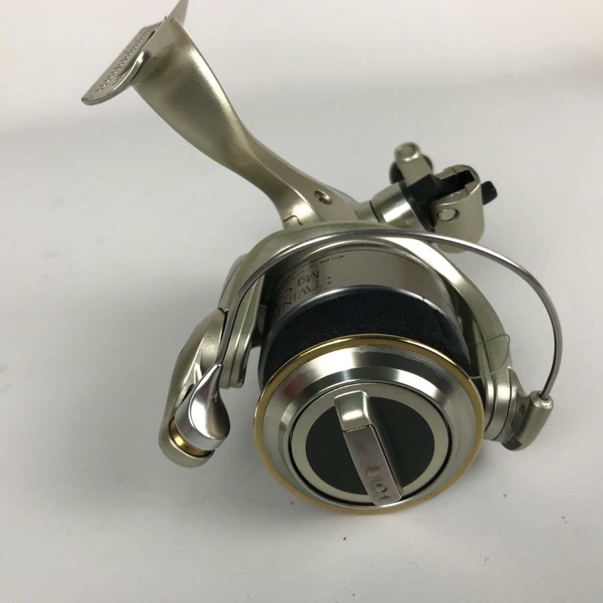 SHIMANO シマノ 03ツインパワーMg C3000 スピニングリール □□SHIMANO シマノ 03ツインパワーMg C3000 スピニングリール SC913