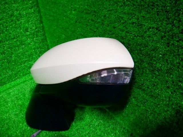 NSP170G シエンタ 左ドアミラー 143963