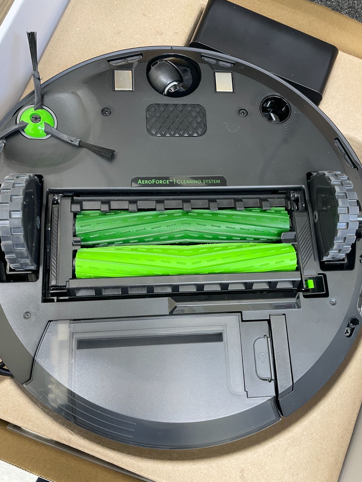 iRobot ルンバ Roomba j7 15860 新品 未開封(2022年) - 掃除機・クリーナー