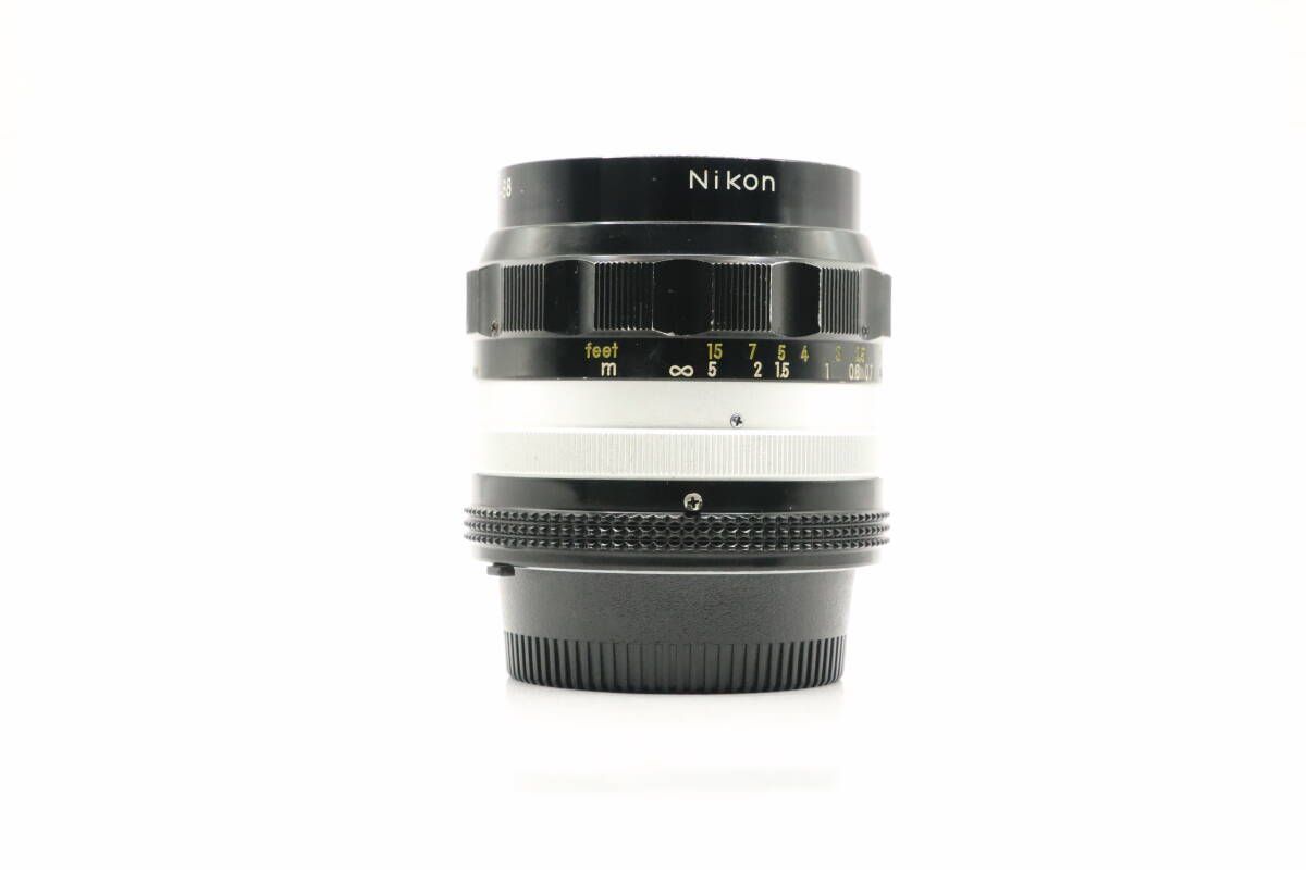 ★美品★ Nikon ニコン AI改 NEW NIKKOR 28mm F2.8 Fマウント ニッコール 広角 単焦点 レンズ オールドレンズ ☆良品☆ニコン NIKON Ai改 NEW NIKKOR 35mm F2.8 L850#2949