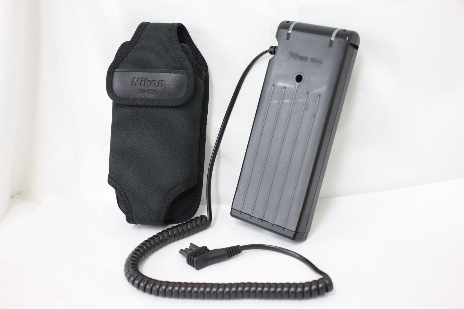 返品保証 ニコン Nikon SD-9 パワーアシストパック M7593