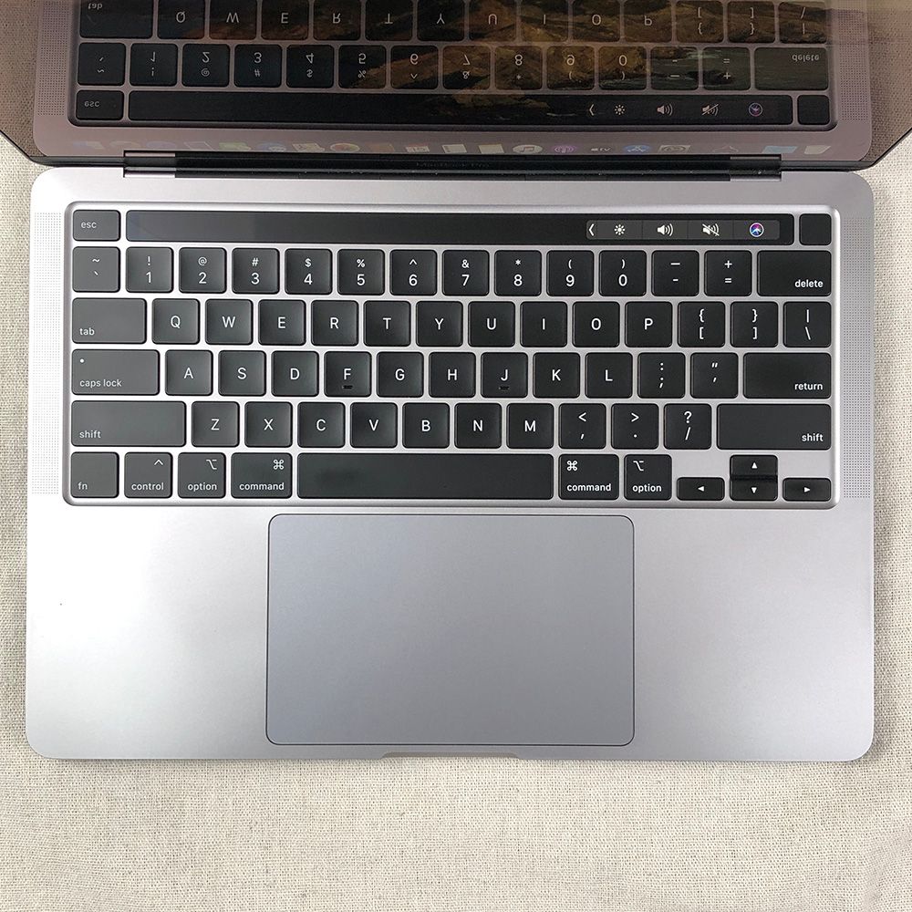 Apple - 【本体のみ】Apple MacBook Pro (13インチ 2020 Thunderbolt 3ポート x 4)【i5・16GB・512GB】A2251 EMC3348/LT-250678（295143） MacBook Pro (13-inch, 2020, Four Thunderbolt 3 ports