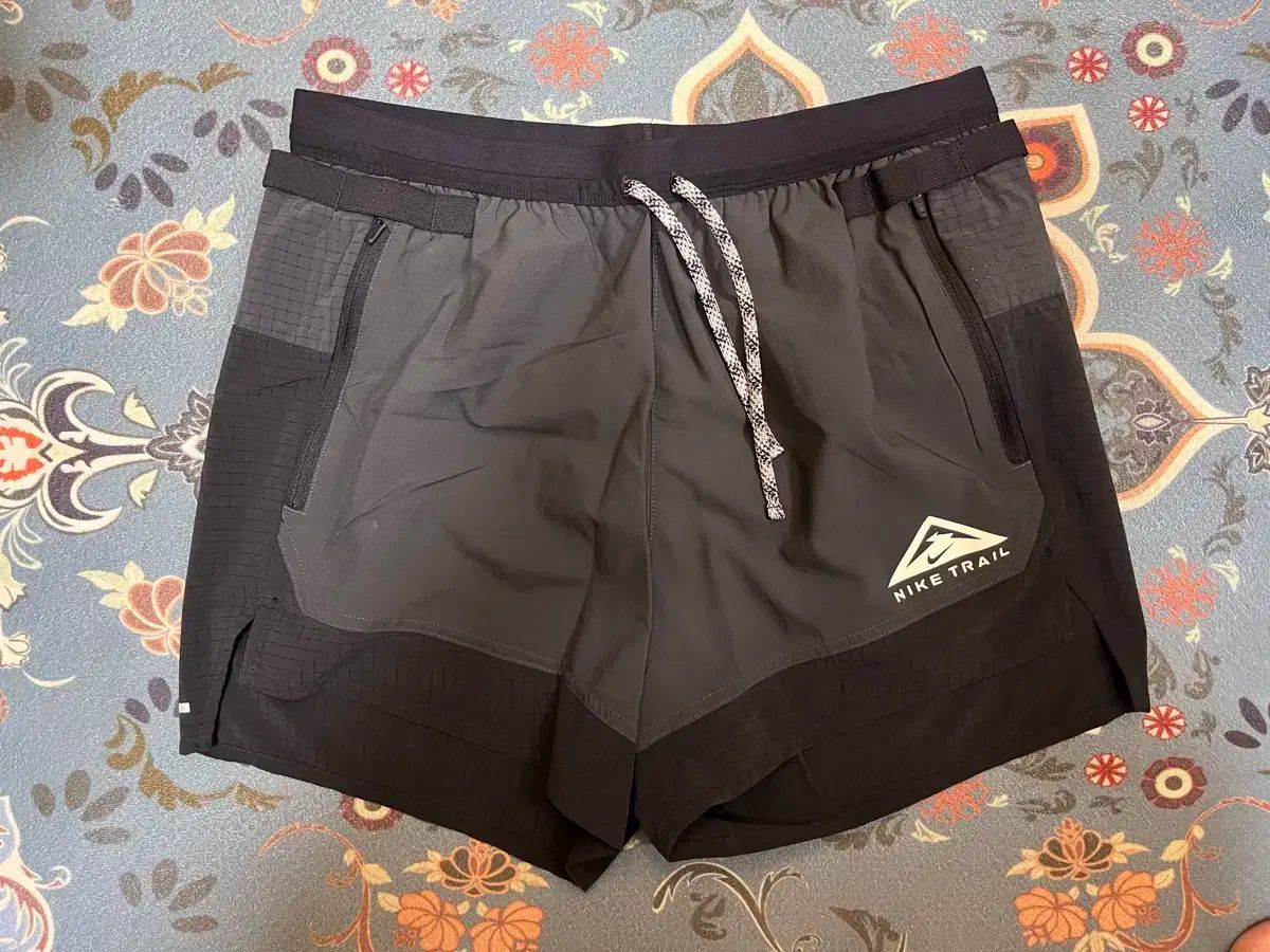 NIKE ナイキ ショートパンツ ズボン パンツ トレイル CZ9053-010 NIKE ナイキ ショートパンツ ズボン パンツ トレイル CZ9053-010