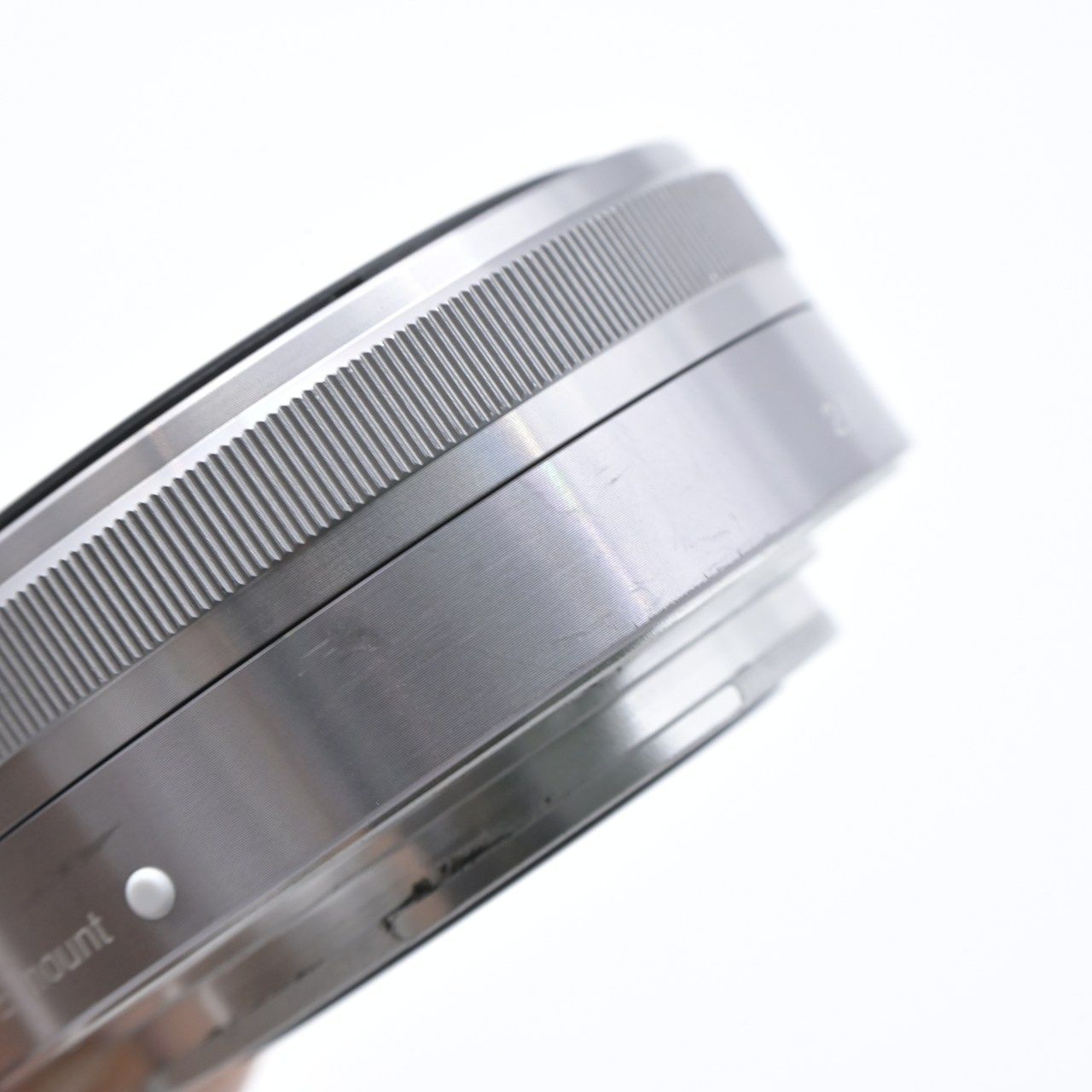 SONY ソニー E 16mm F2.8 APS-C専用 SEL16F28 交換レンズ【中古 SONY ソニー E 16mm F2.8 APS-C専用 SEL16F28 交換レンズ【中古