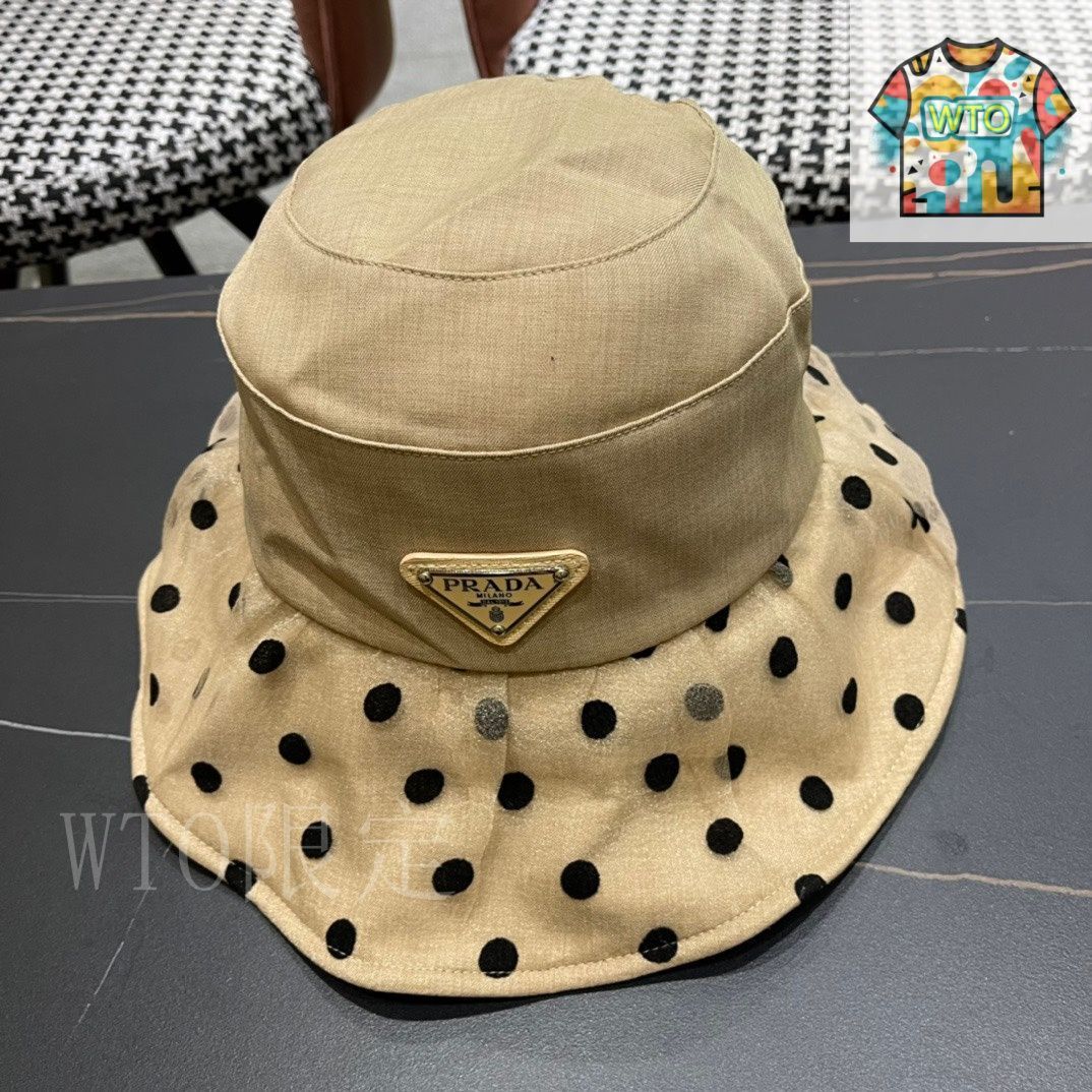 半額！！本日限り！プラダ バケットハット ／レア／新品・未使用／タグ付き 中古・古着通販】PRADA (プラダ) ナイロンバケットハット ピンク