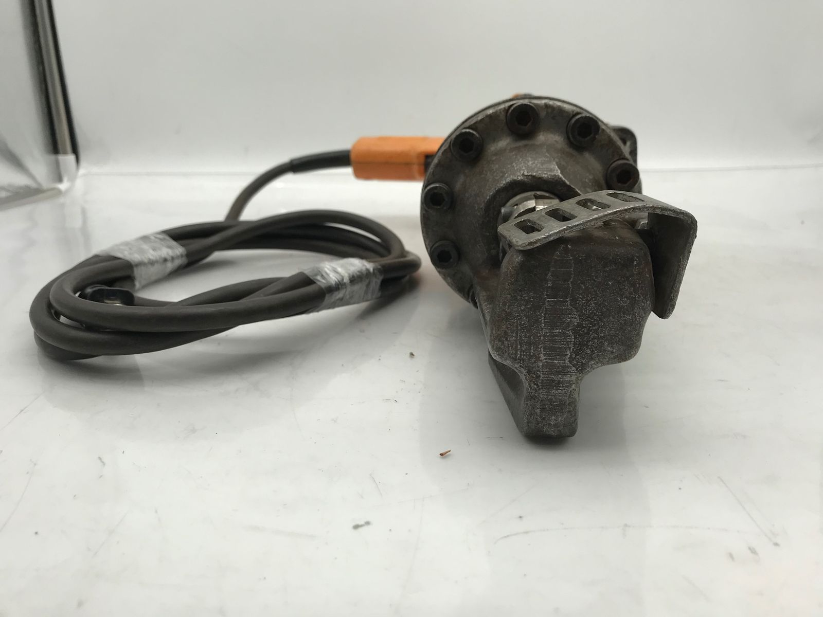 品 IKK 鉄筋カッター DC-16LZ IT0HWKXQW5RG エコツール小牧ｲﾝﾀｰ店 M02 HRDEVELOPMENT_JP