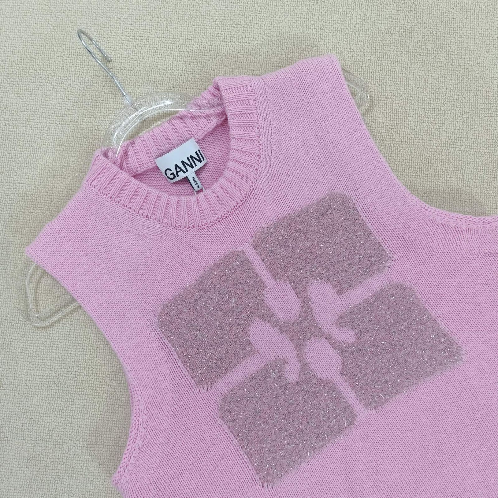 GANNI ニットベスト ピンク GANNI ニットベスト ピンク グレー Ganni