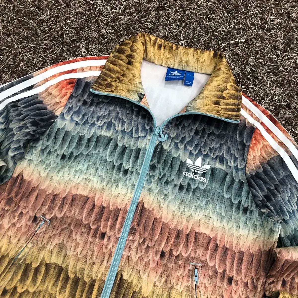 レアadidas originalsジャージ レア adidas Originals Marseille TT