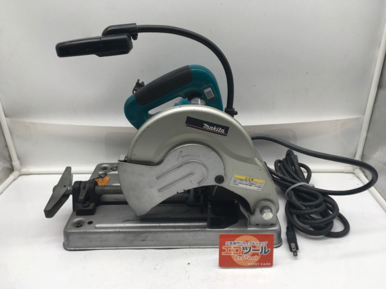 【品】Makita/マキタ 190mmチップソー切断機 LC0700F [ITOTIYUXZ4WK] [エコツール岡崎インター店][M01]
