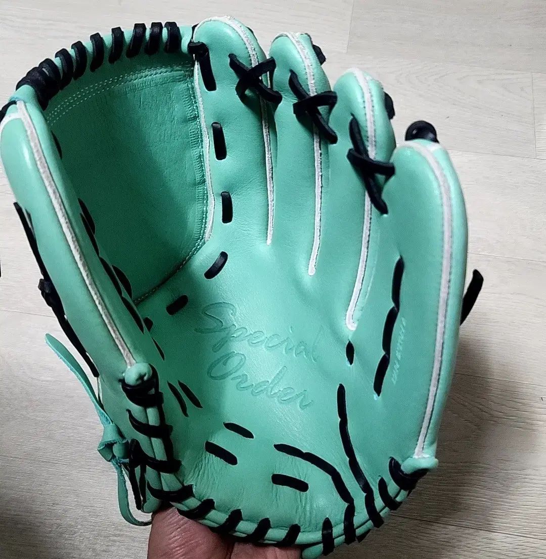 スラッガー少年軟式　J6 内野用　日本製限定モデル　野球グローブ 黒 ksn-j6x-nrz.jpg