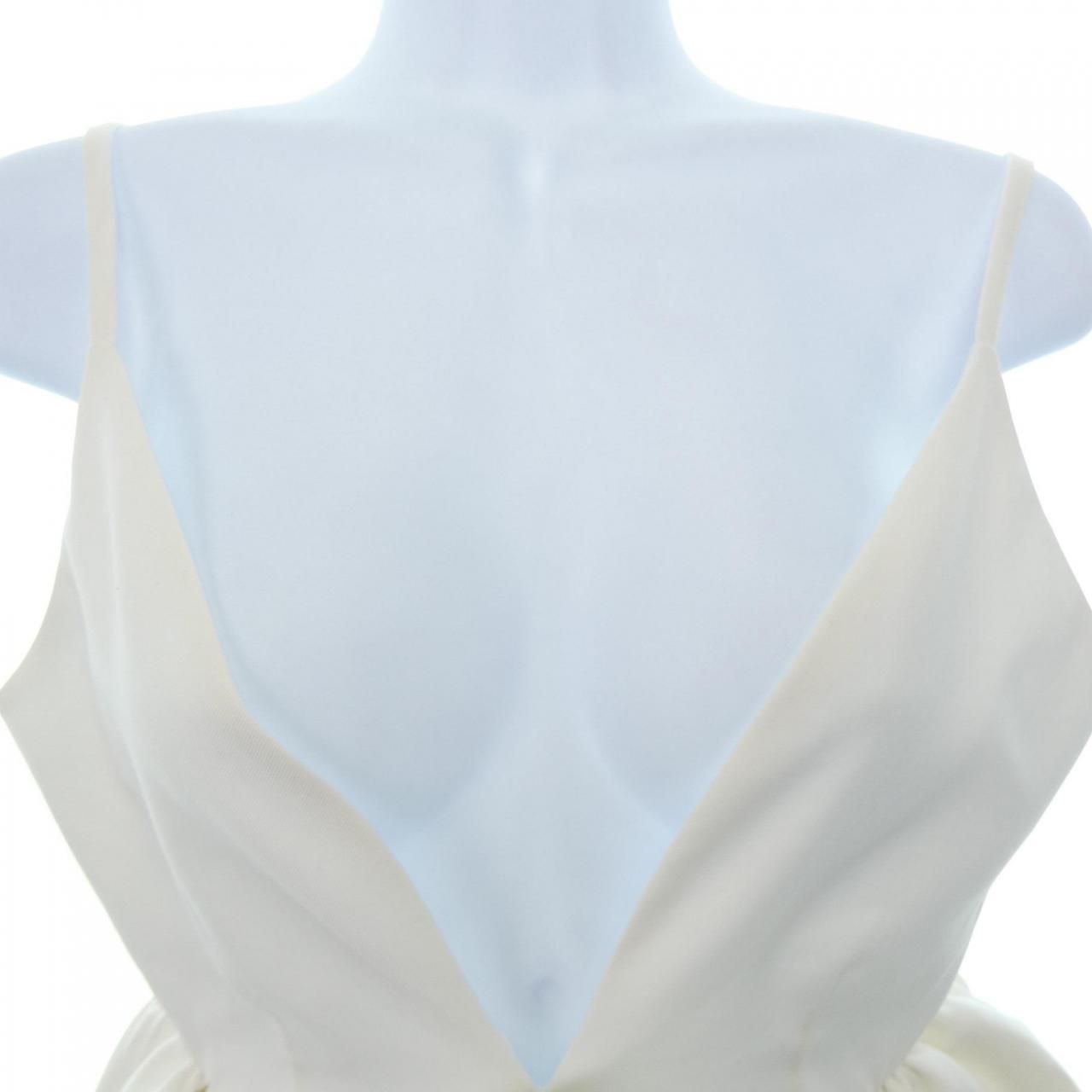 BIBIY オールインワン Bibiy.新品⭐️ビビィLOTTY JUMPSUIT