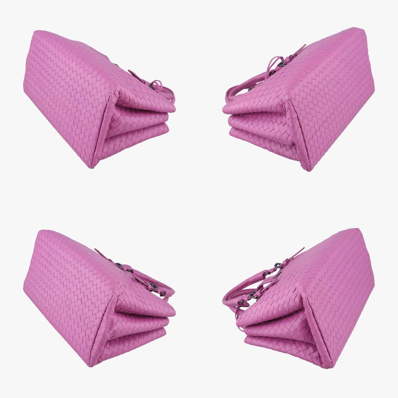 Venetaローマ イントレチャートパープルラムスキンB05680555R