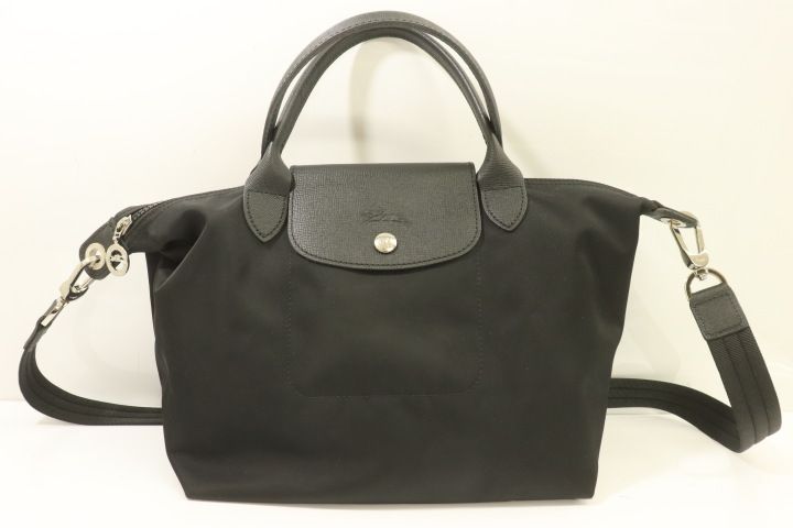 【中古】 Longchamp メンズショルダーバッグ -- 折りたたみハンドバッグ Longchamp -- 黒 ブラック ロゴ