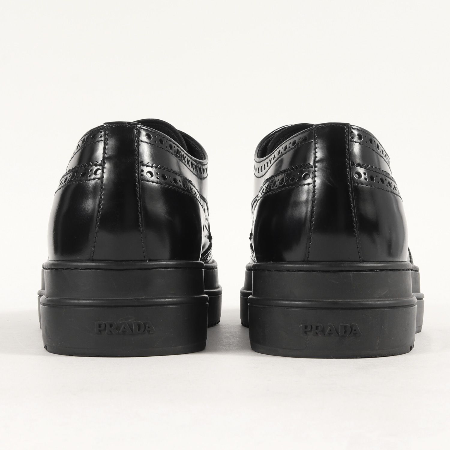 PRADA プラダ サイズ:9 ウイングチップ ラバーソール レザー ドレス 