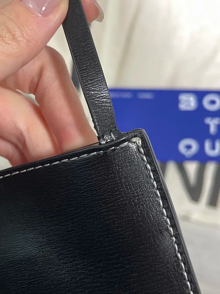 クロスバック ブラック