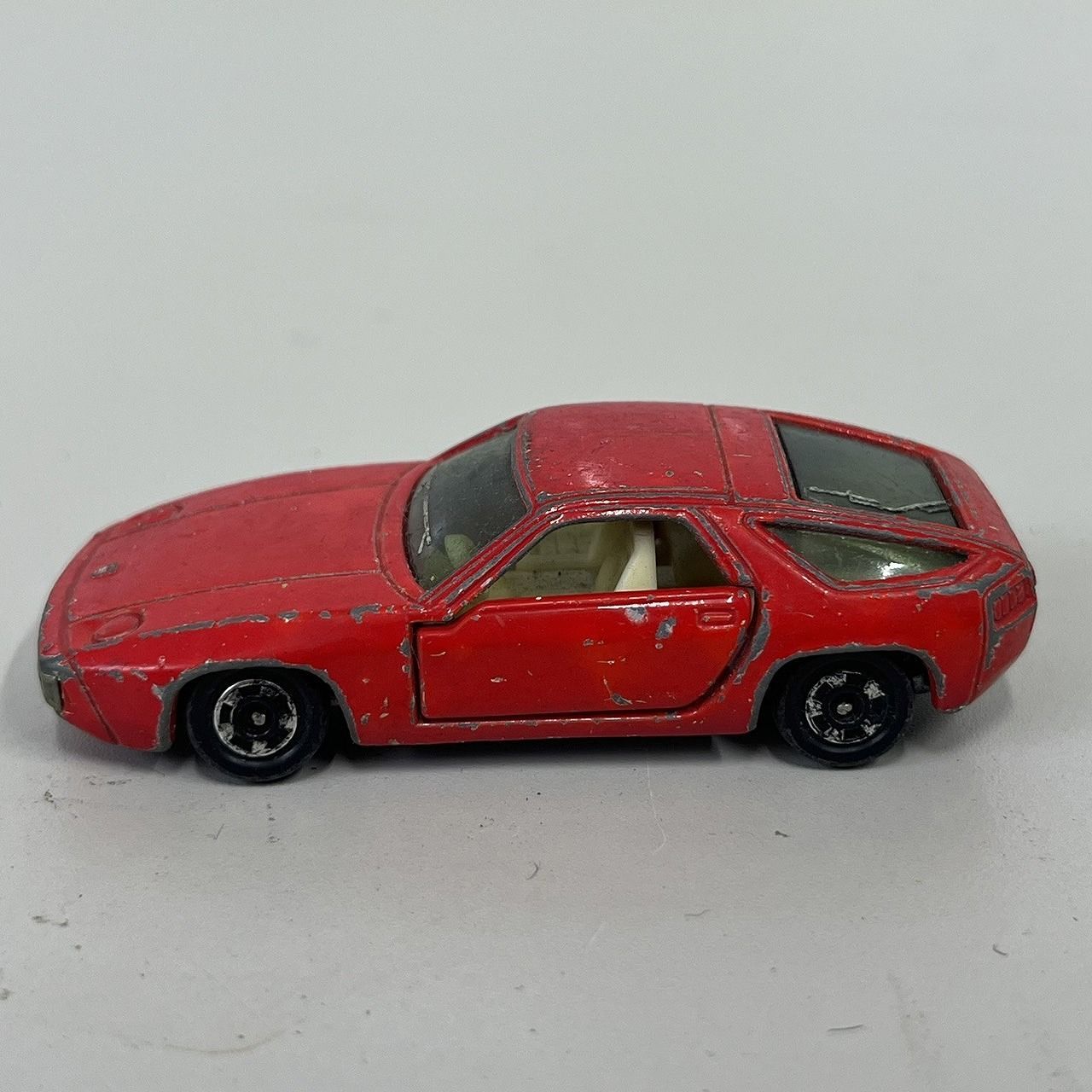 USED TOMY トミカ ポルシェ 928 - メルカリ
