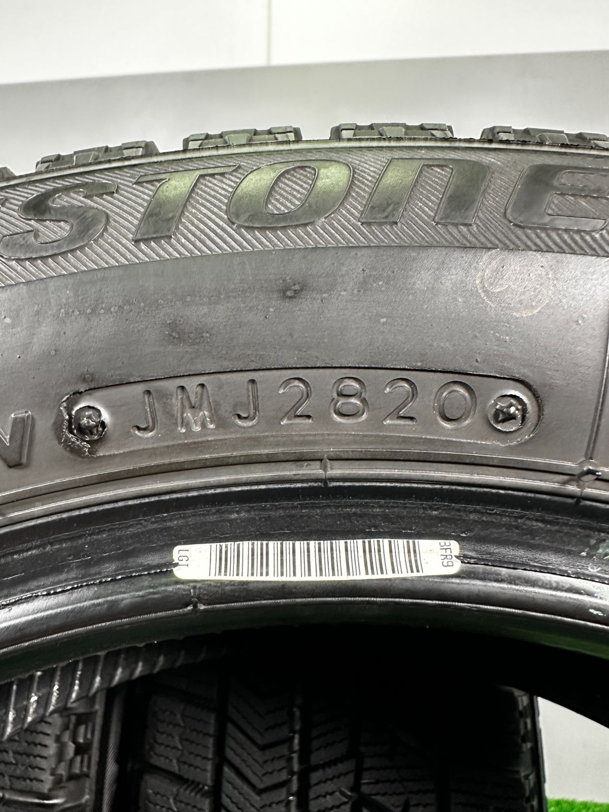 冬タイヤ スタッドレス