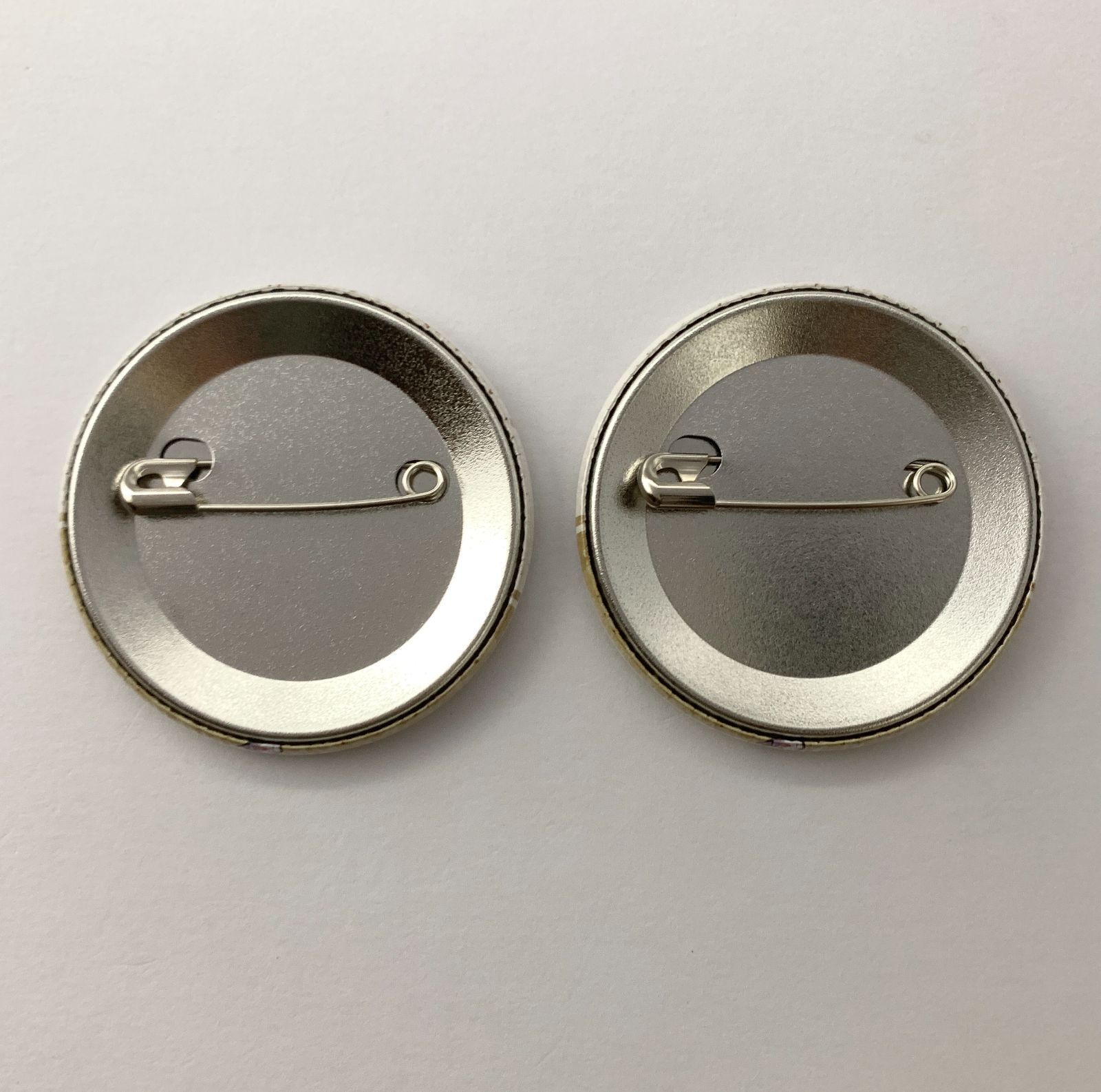 まとめ売り】 crazy raccoon クレイジーラクーン CR メイニー 缶バッジ