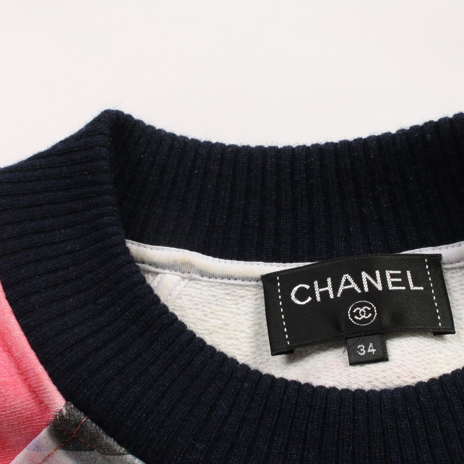 CHANEL シャネル ABSTRACT AIRPORT MOTIF CREWNECK PULLOVER  