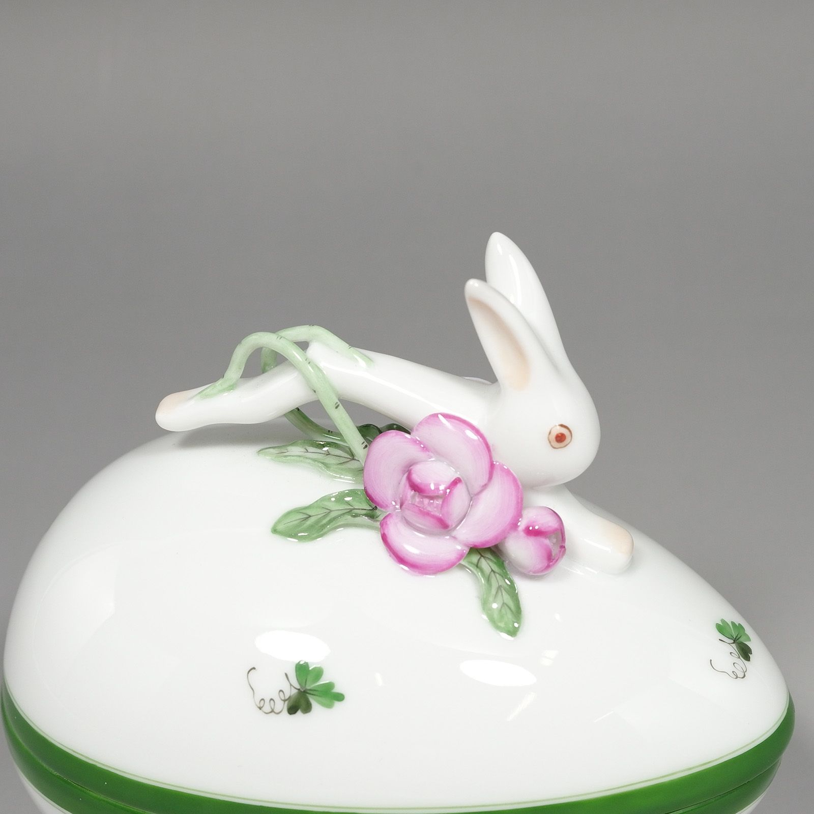 Herend - 【HEREND】ヘレンド ウィーンの薔薇 ラピット 卵型ボックス 小物入れ 6053/VRH _ 置物 オブジェ HEREND】ヘレンド ウィーンの薔薇 ラピット 卵型ボックス 小物入れ