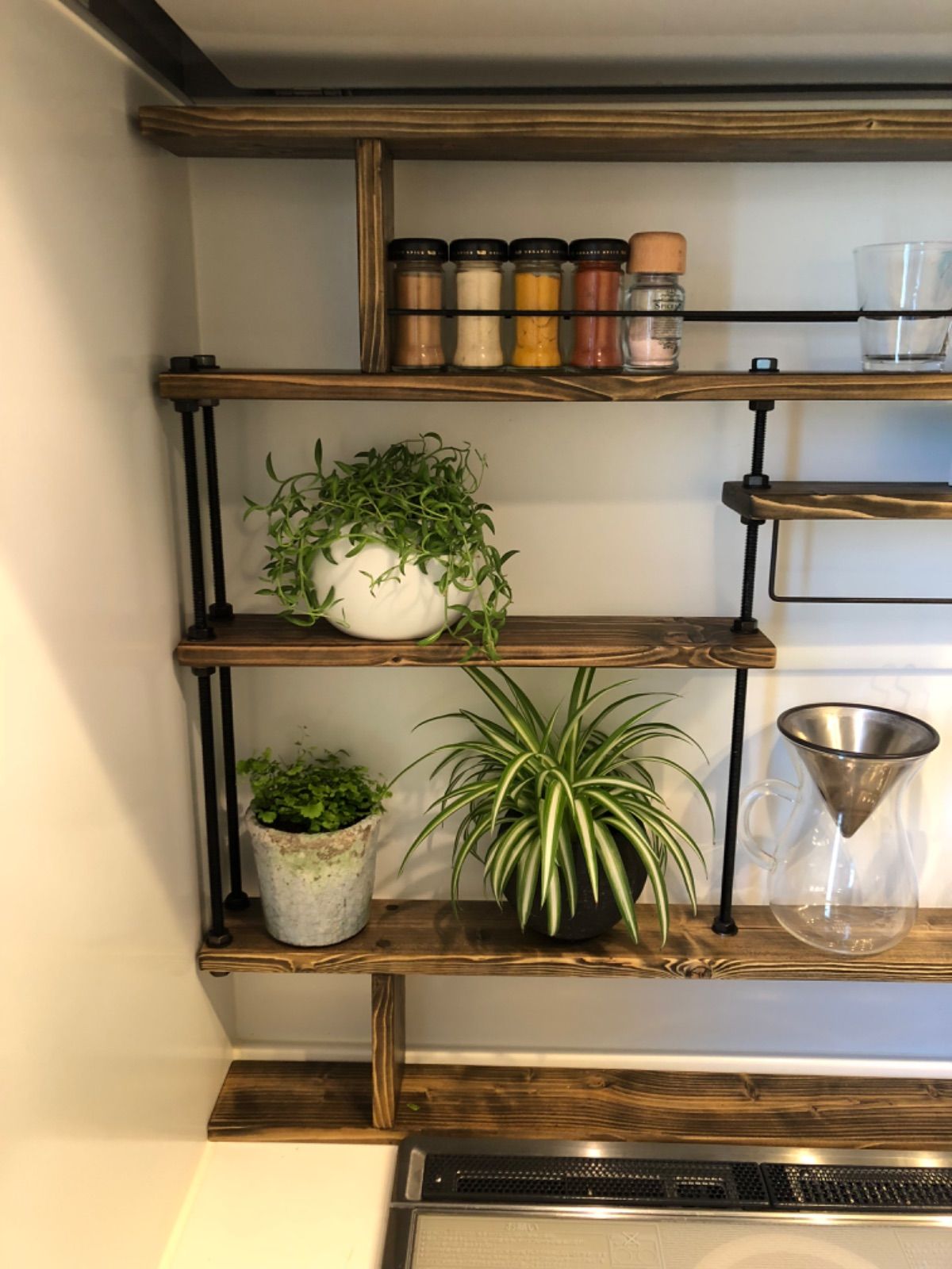 注文 穴を開けずに突っ張れるキッチンラックCentral☆木目強調☆窓枠