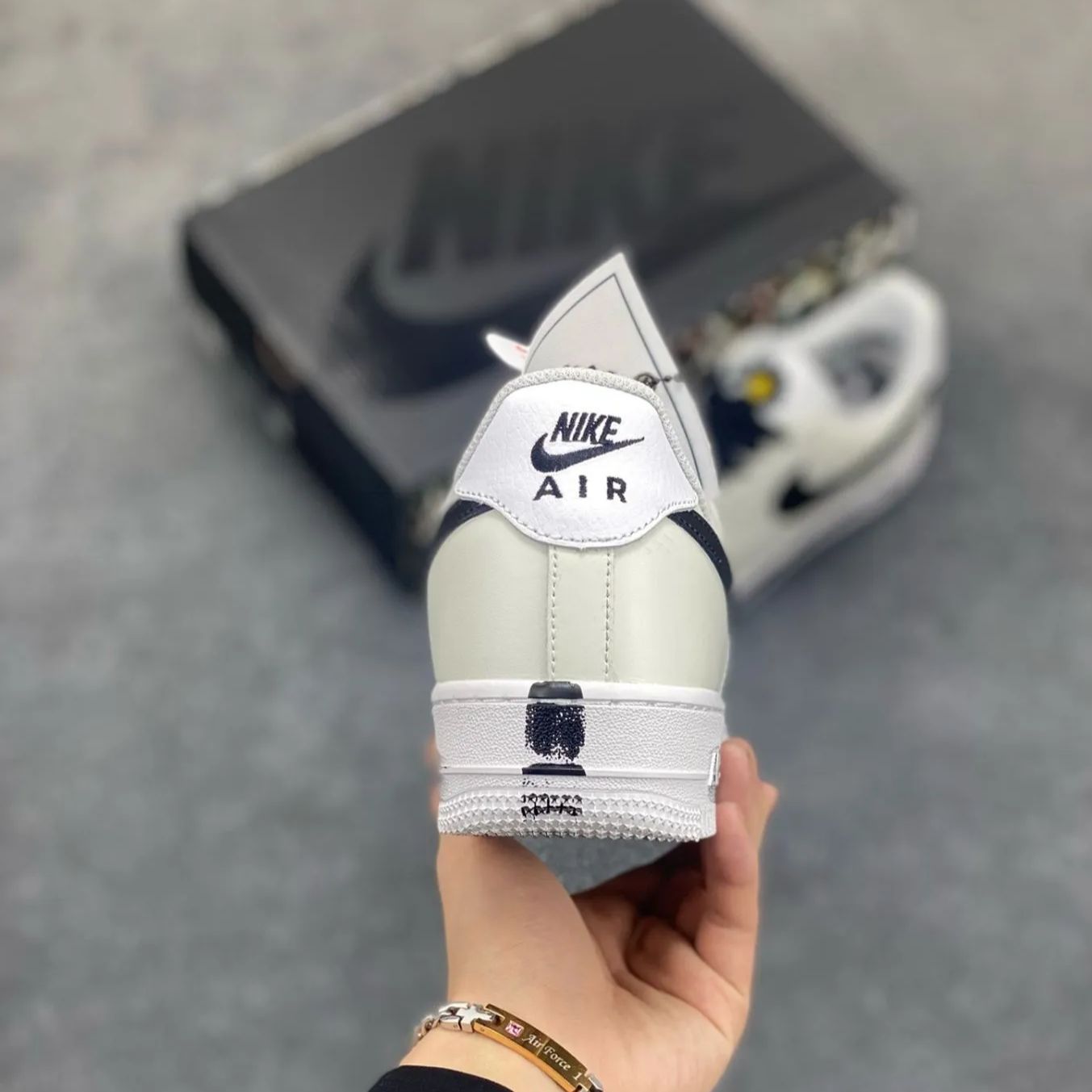 Peaceminusone x Nike Air Force 1 "Para-Noise" Off-White | ピースマイナスワン x ナイキ エアフォース1 "パラノイズ" オフホワイト