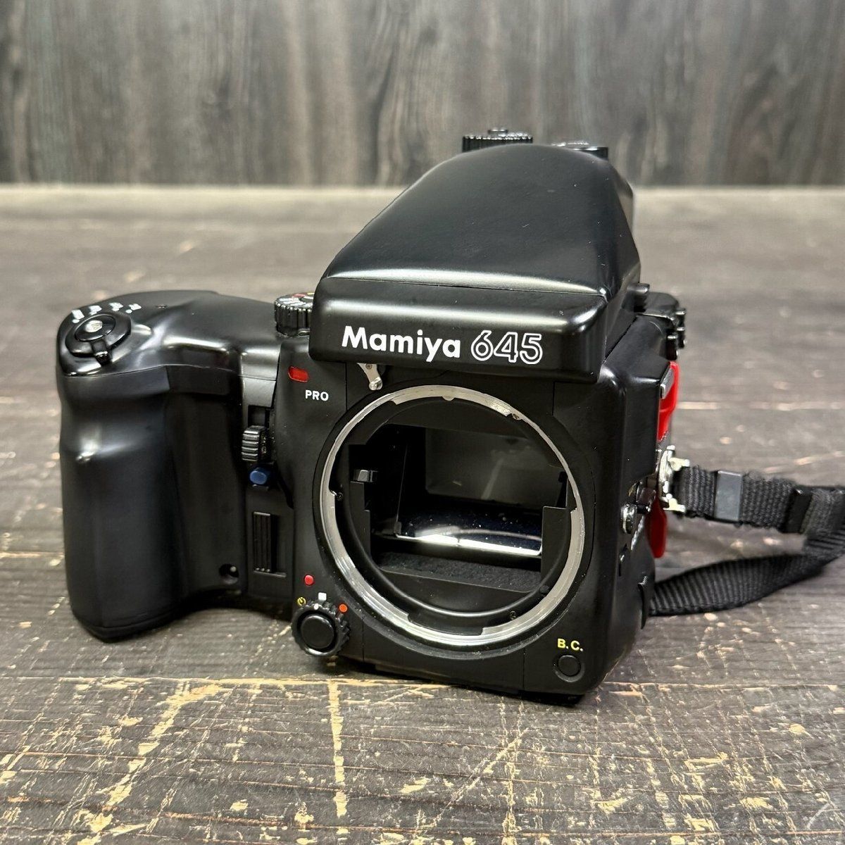 FX417 Mamiya 645 PRO フィルムカメラ ボディ ワインダーグリップ プリズムファインダー マミヤ|M3