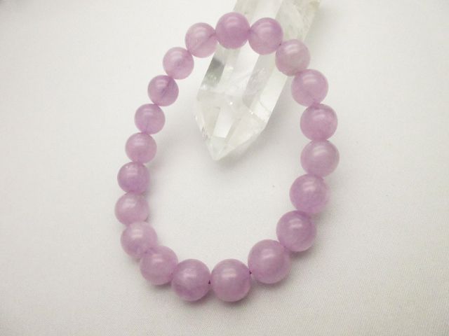 20 off AA クンツァイト 内周size 約17cm 玉size 約10.0㎜〜約10.4㎜ 純粋さと無償の愛を象徴するライラックピンクの 宝石 1544t52