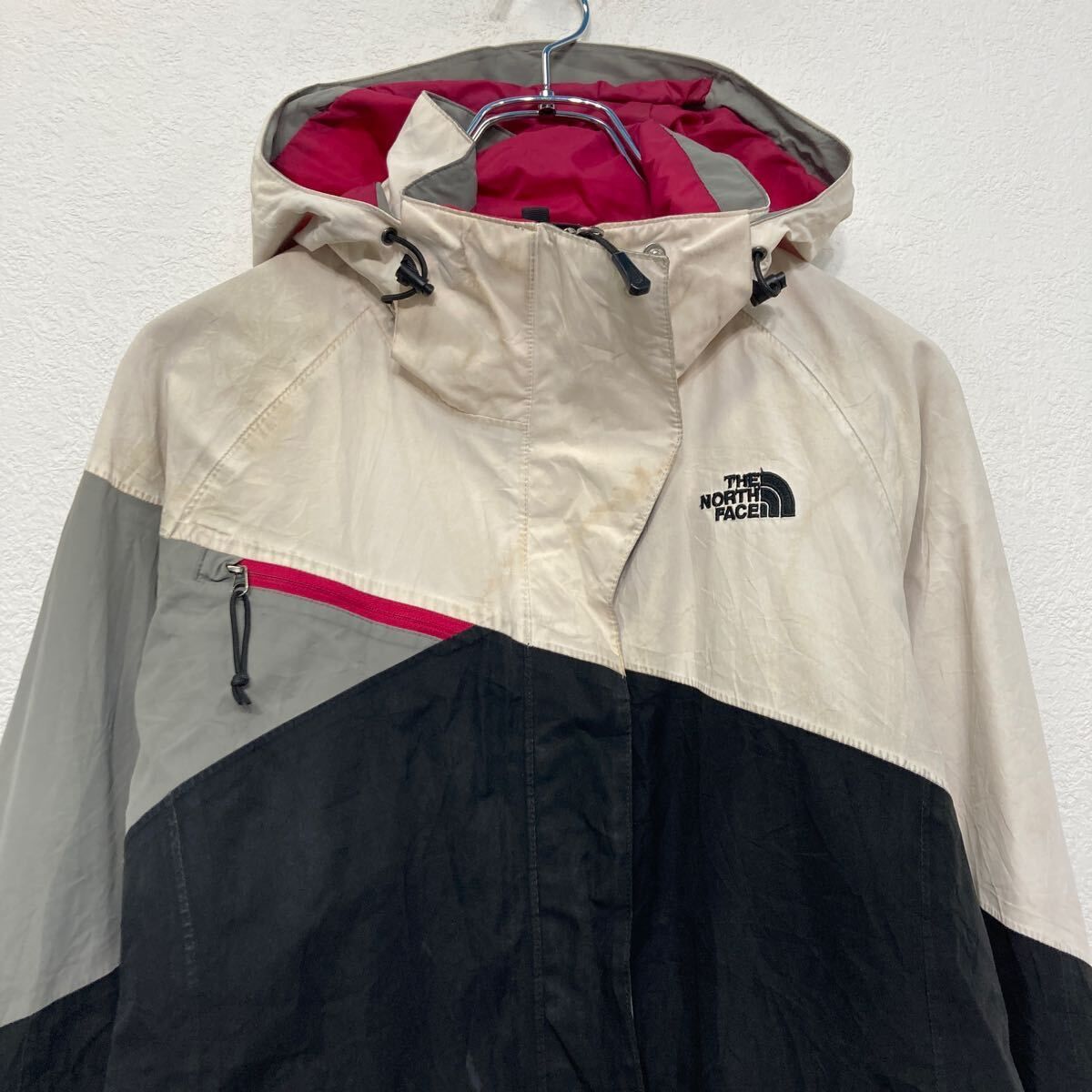 The north face ジップアップ ナイロン ジャケット S レディース ホワイト マウンテンパーカー アウトドア 古着卸 アメリカ仕入 a608-6207