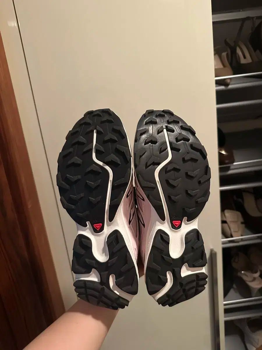 超お買い得！ サロモン サンディーリアン XT-6 エクスペンス クレードル ピンク 235