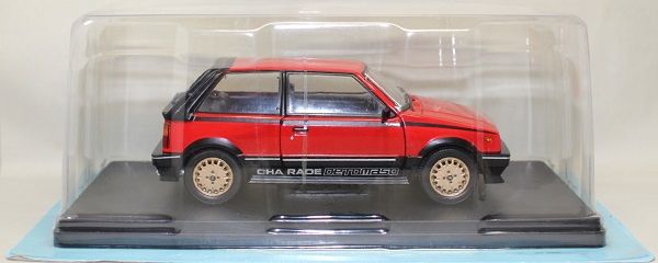 USED 未開封 1/24 国産名車コレクション ダイハツ シャレード デ