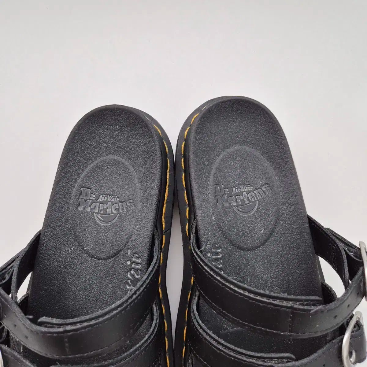 240 DR. MARTENS(ドクターマーチン) ブレア スライド - メルカリ