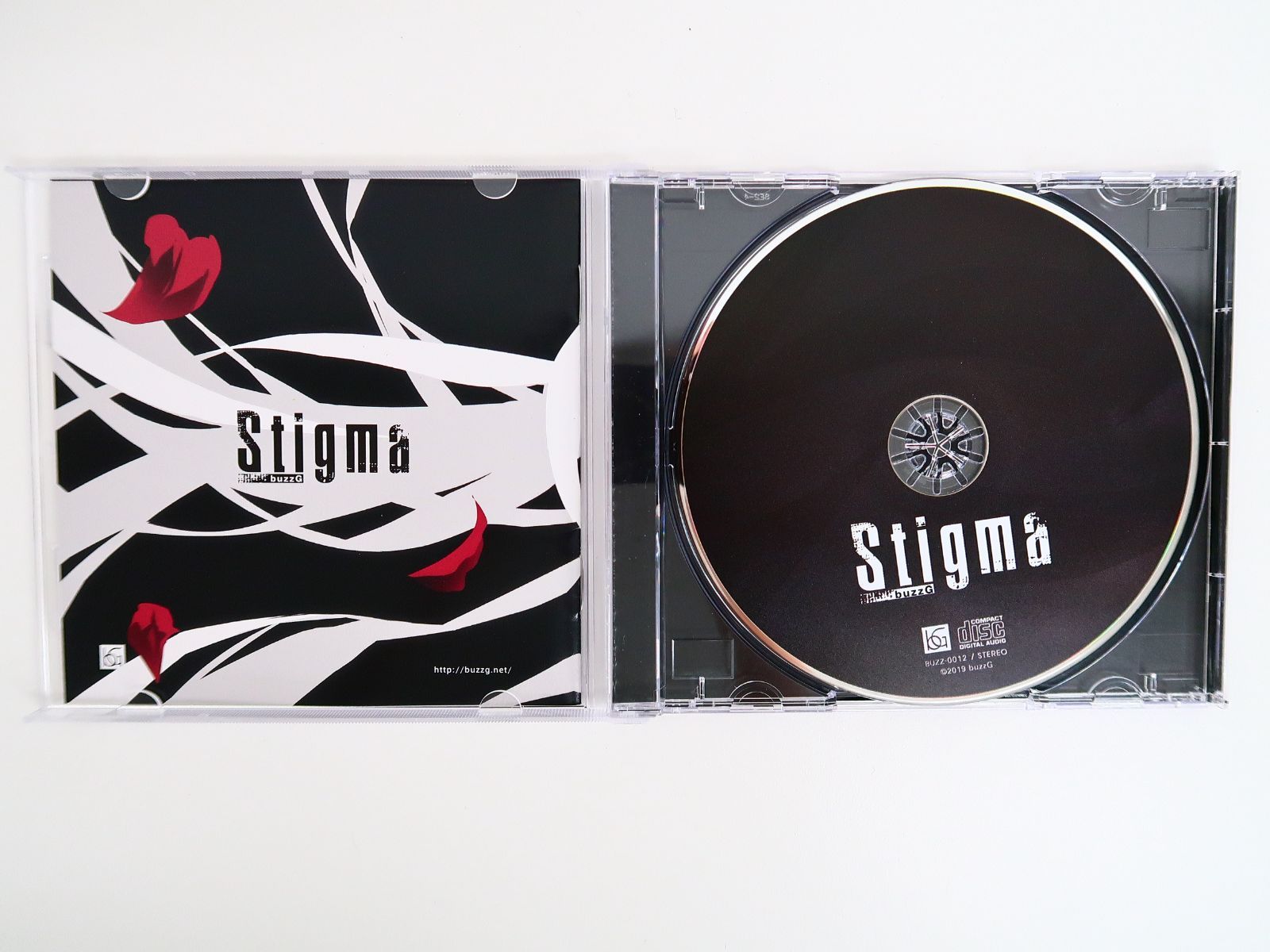 VOCALOID系同人CD/Stigma 【buzzG サイン入り】 - メルカリ