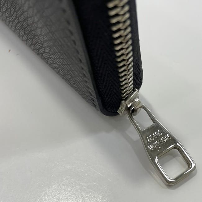 ルイ ヴィトン コインケース ジッピーコインパース ブラック  