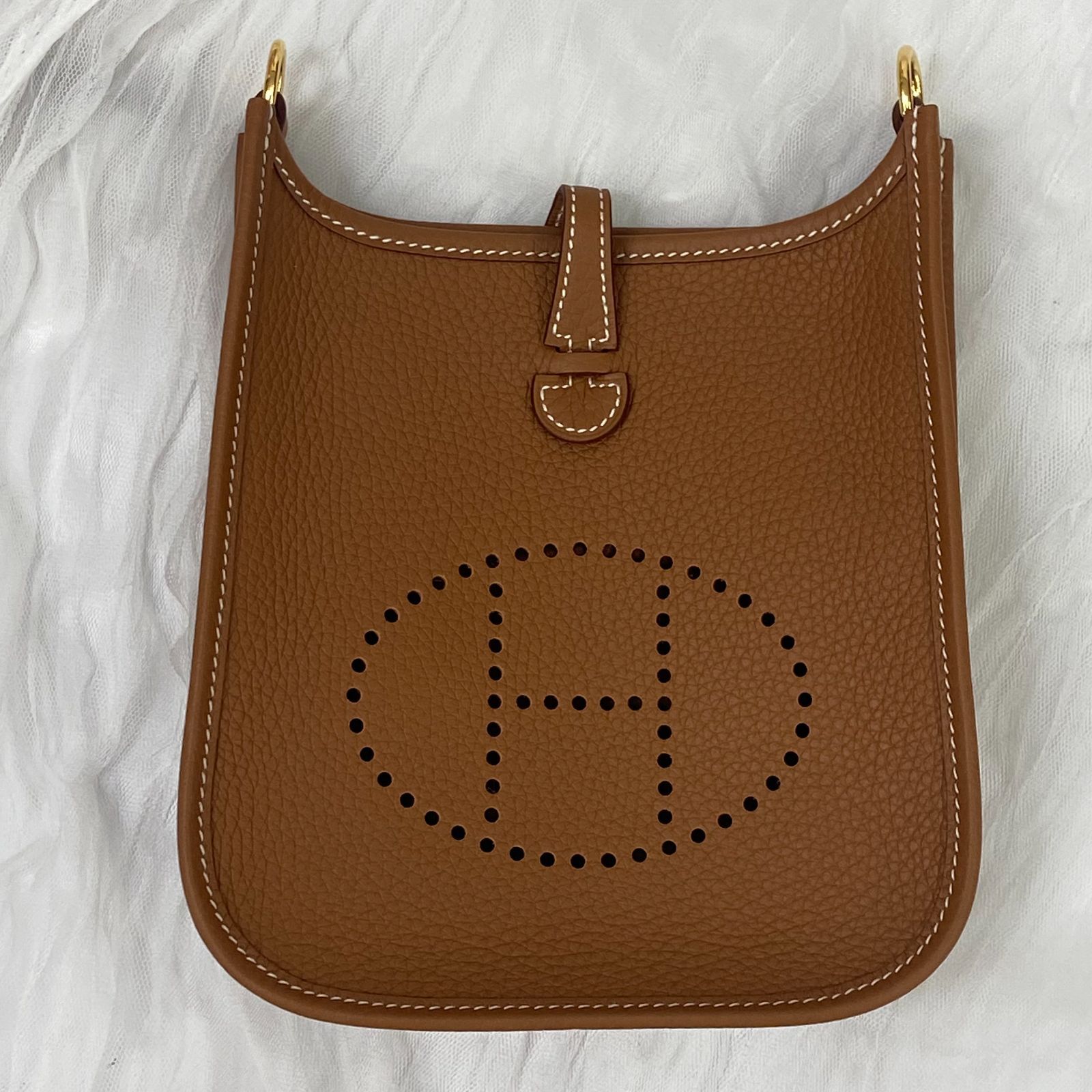 【新品未使用】【最新K刻印】HERMES ミニエヴリン アマゾーヌ TPM 16 エルメス ミニエヴリン アマゾーヌ TPM ノワール トリヨン