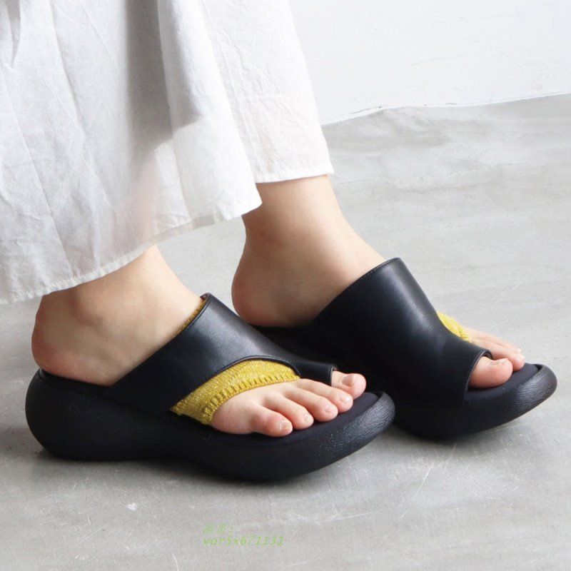 アシメトングサンダル