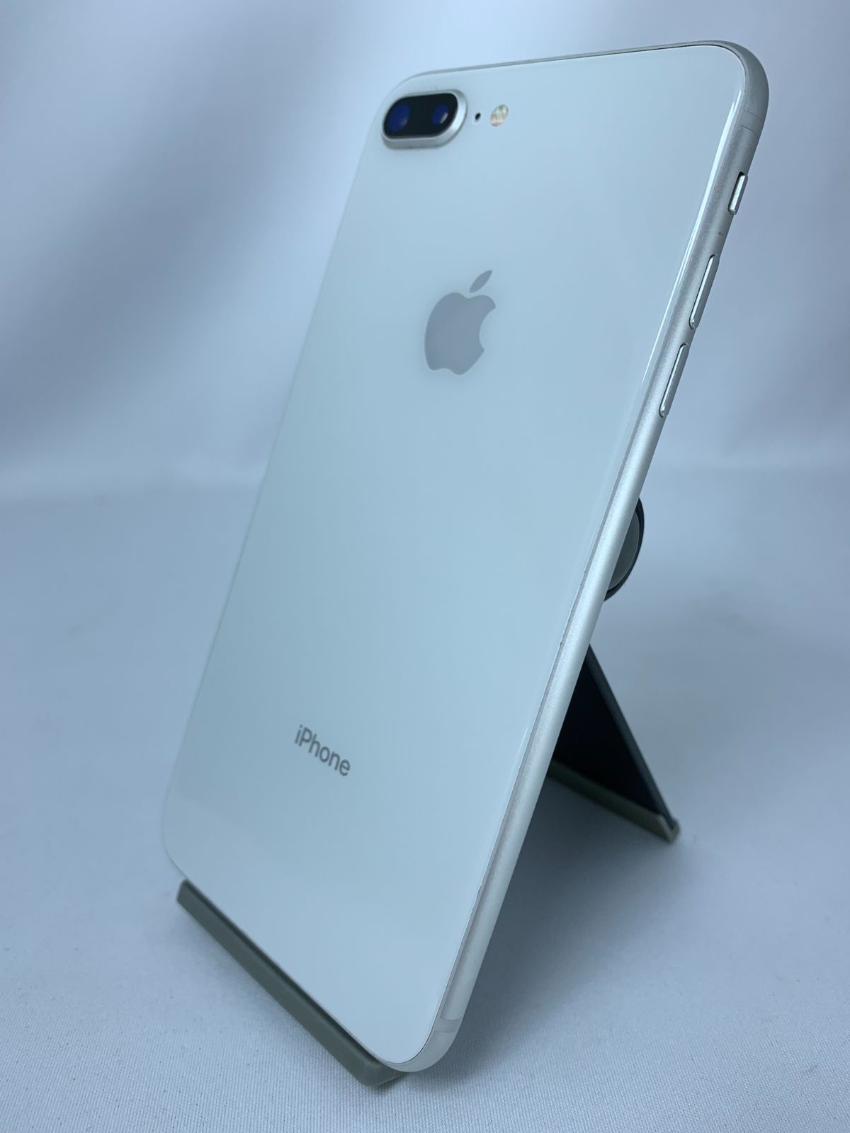 展示機・画面キズあり】iPhone 8 PLUS 64GB SIMロック解除済み