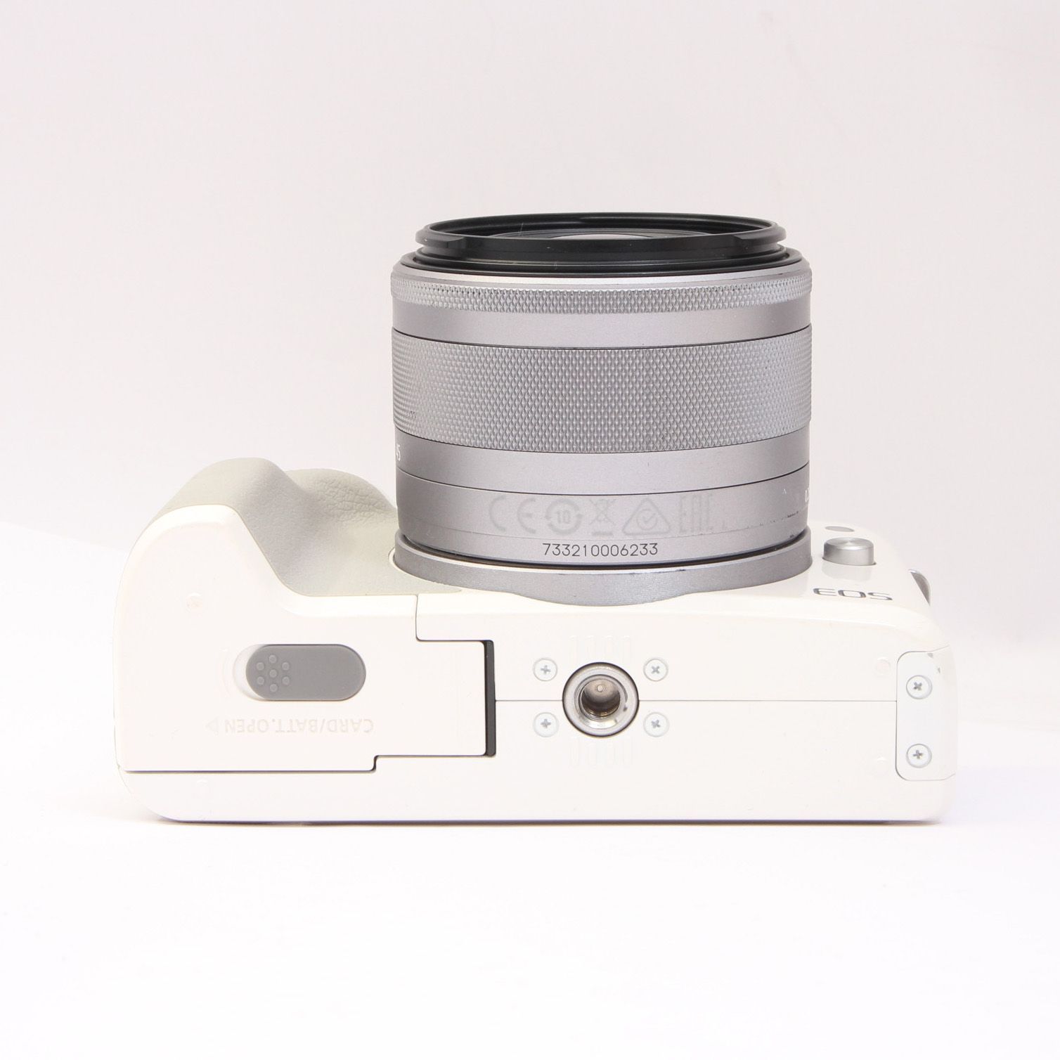 Canon EOS kissM ミラーレスカメラ EF-M 15-45mmレンズ Amazon | キヤノン EOS Kiss M 【EF-M15-45 IS STM レンズキット