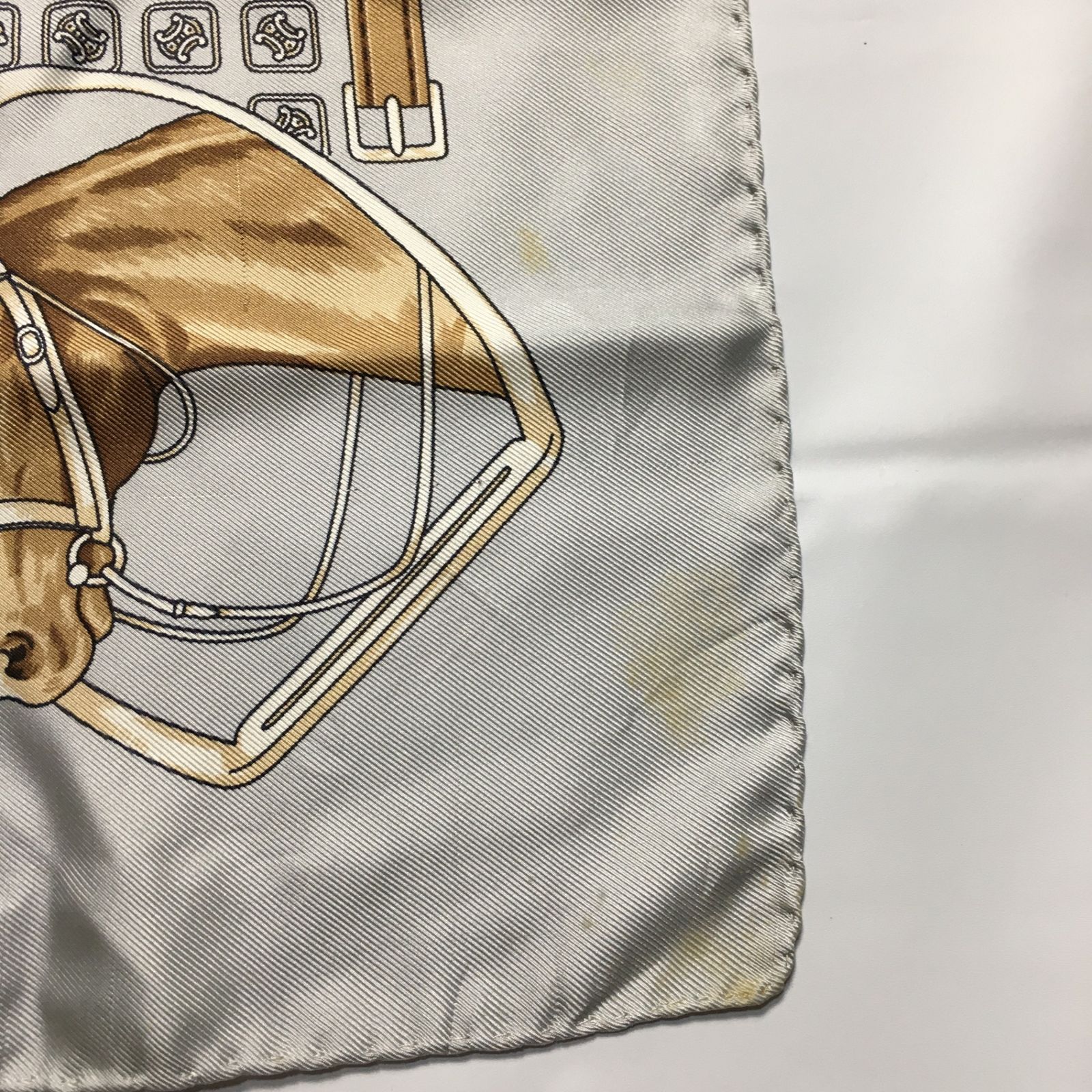 2508-54｜セリーヌ スカーフ シルク グレー トリオンフ タグあり