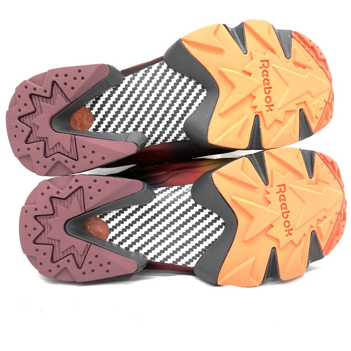 稲葉浩志 Reebok INSTAPUMP FURY94 MAGMA26.5cm 稲葉浩志 × Reebok 「INSTAPUMP FURY 94 MAGMA」の追加販売が