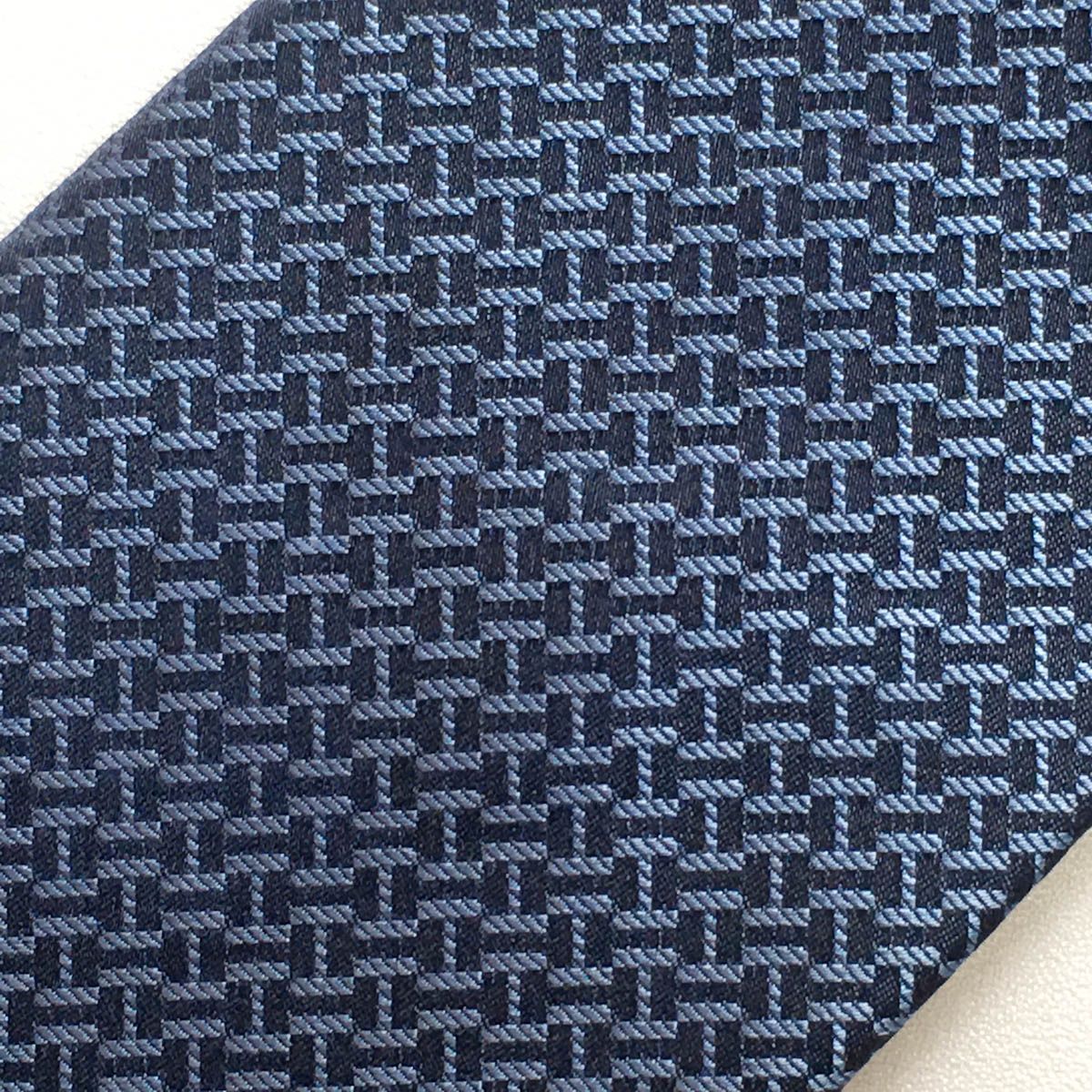 美品 エルメス HERMES ネクタイ シルク100% フランス製 ネイビー