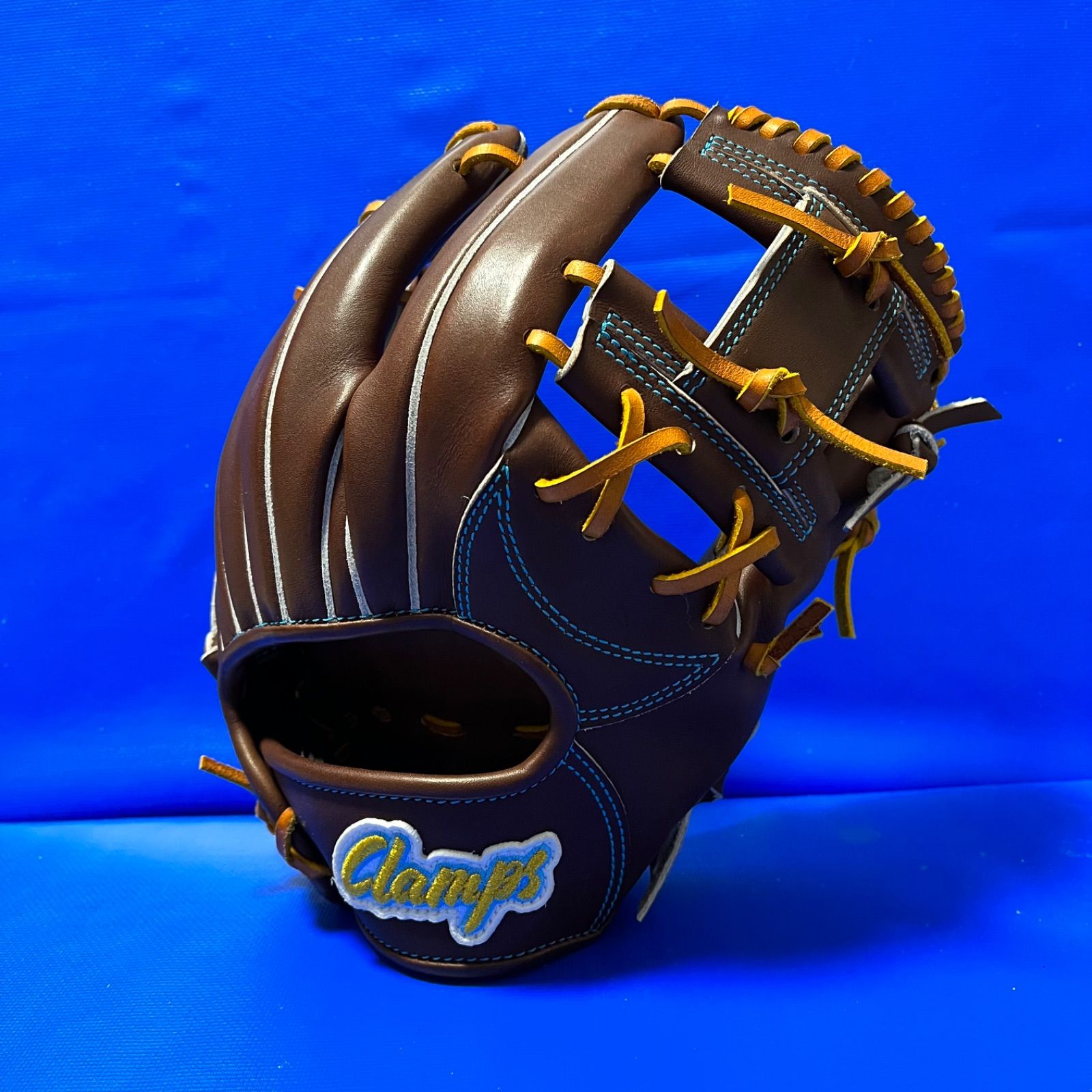 クランプス硬式グローブ