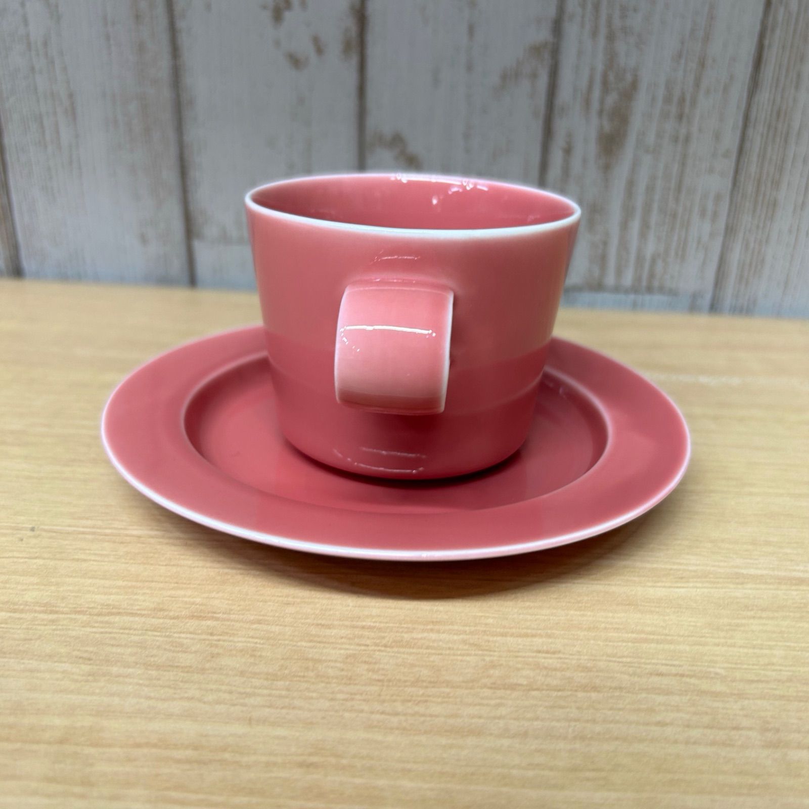 イイホシユミコ unjour アンジュール カップ&ソーサー ベルガモットピンク