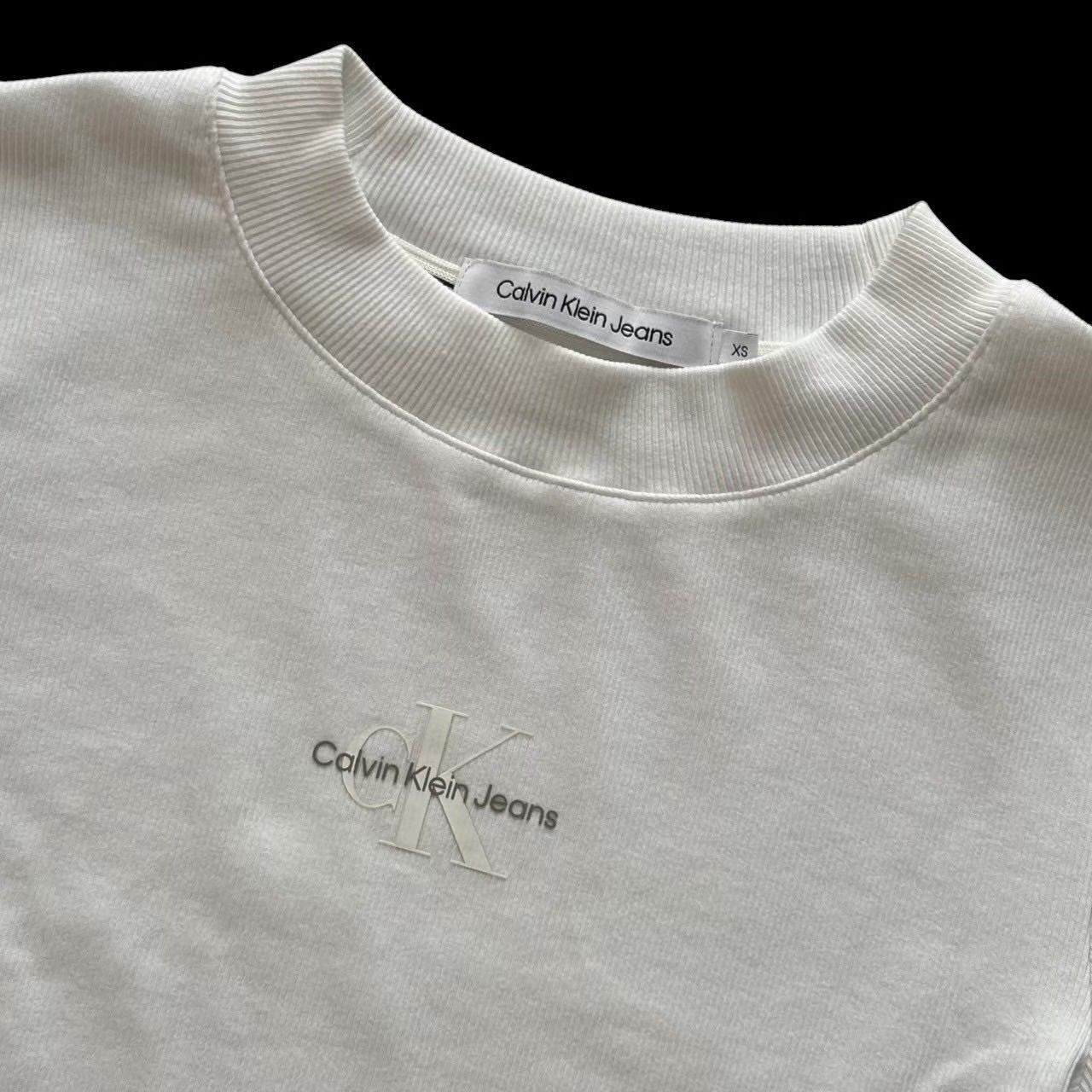 CalvinKlein カルバンクライン ロングスリープシャツ 白 ショート丈