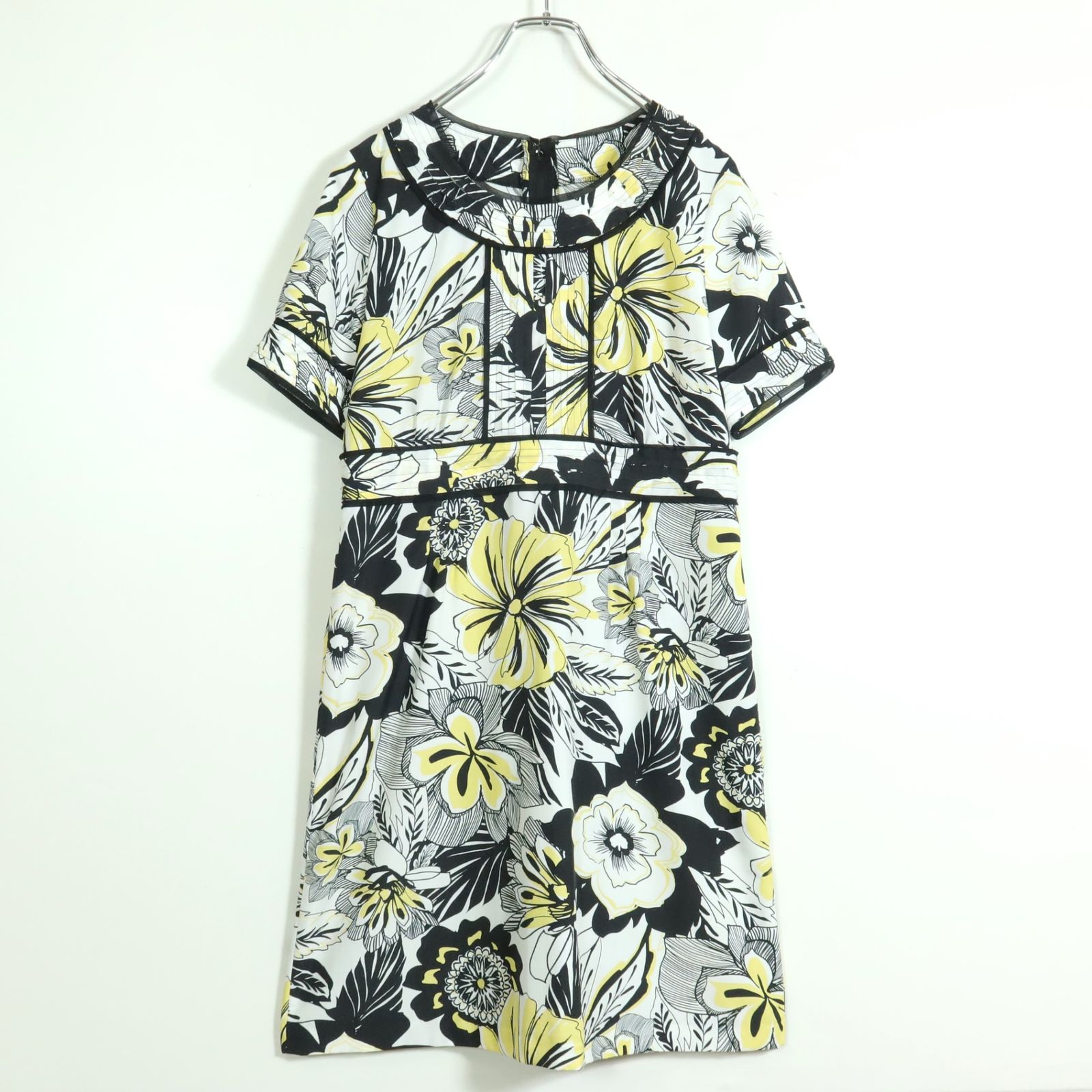 ロ*ん様 インゲボルグ、ワンピースとオーバードレス。新品タグ付き② Collection | INGEBORG（インゲボルグ）オフィシャルブランドサイト