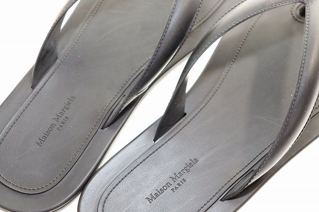 ビ*ー様 【美品】 Maison Margiela Tabiサンダル ブラック メゾンマルジェラ Maison Margiela Tabi FLIP FLOP BLACK SIZE40