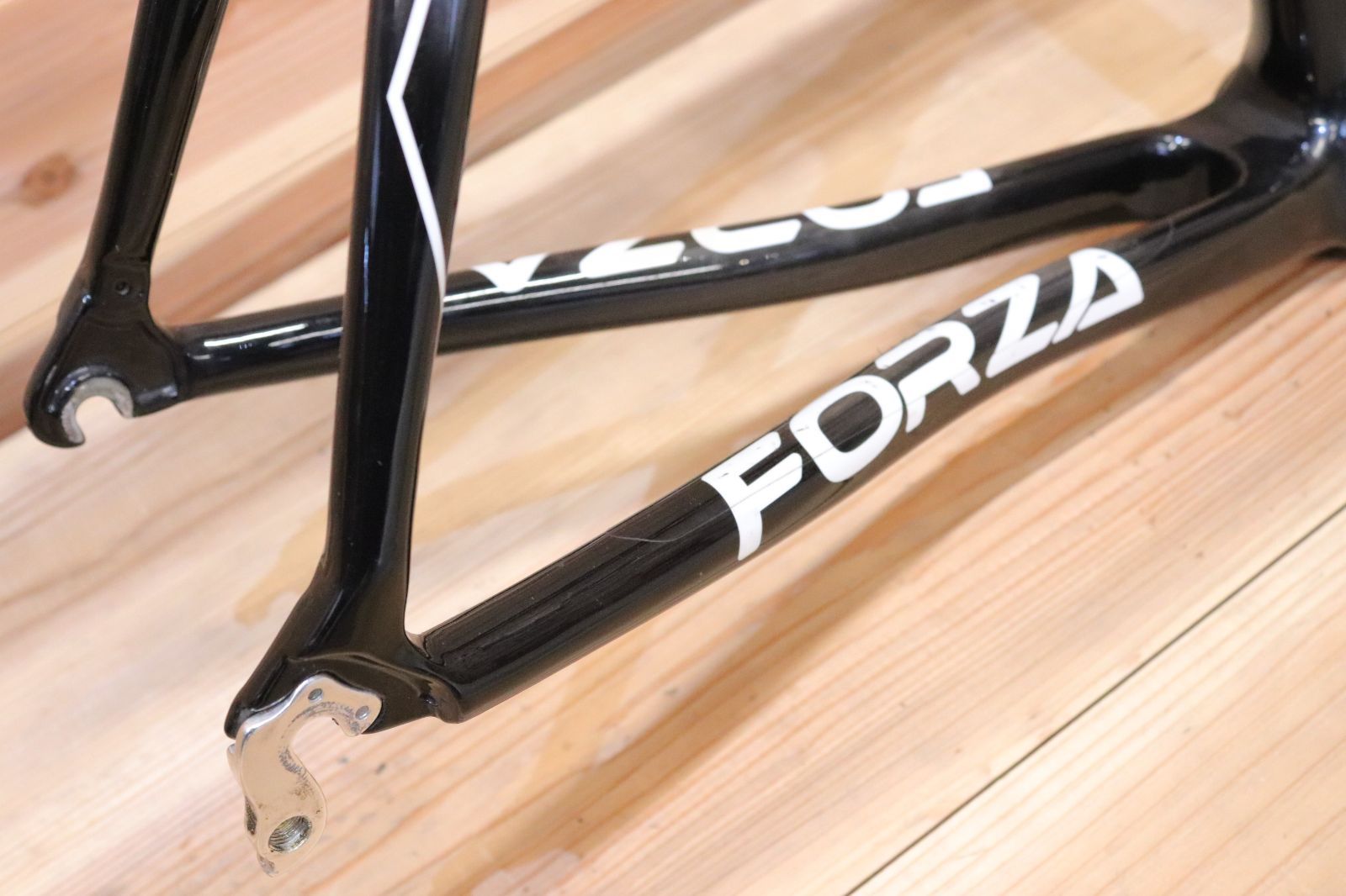 アズーリ AZZURRI FORZA PRO DI2 カーボン ロードバイク