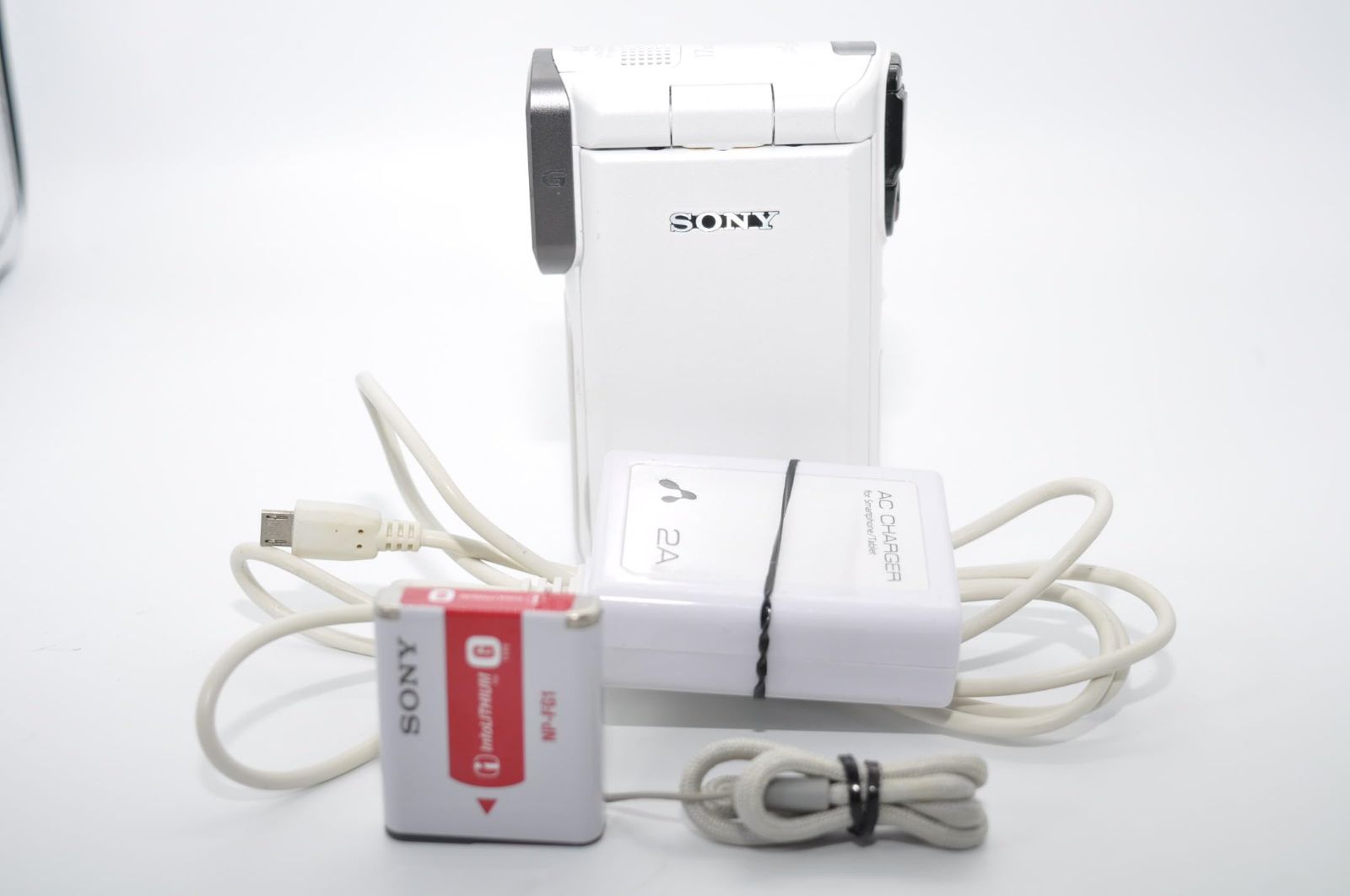 美品 SONY デジタルHDビデオカメラレコーダー 配送 ホワイト HDR-GW77V