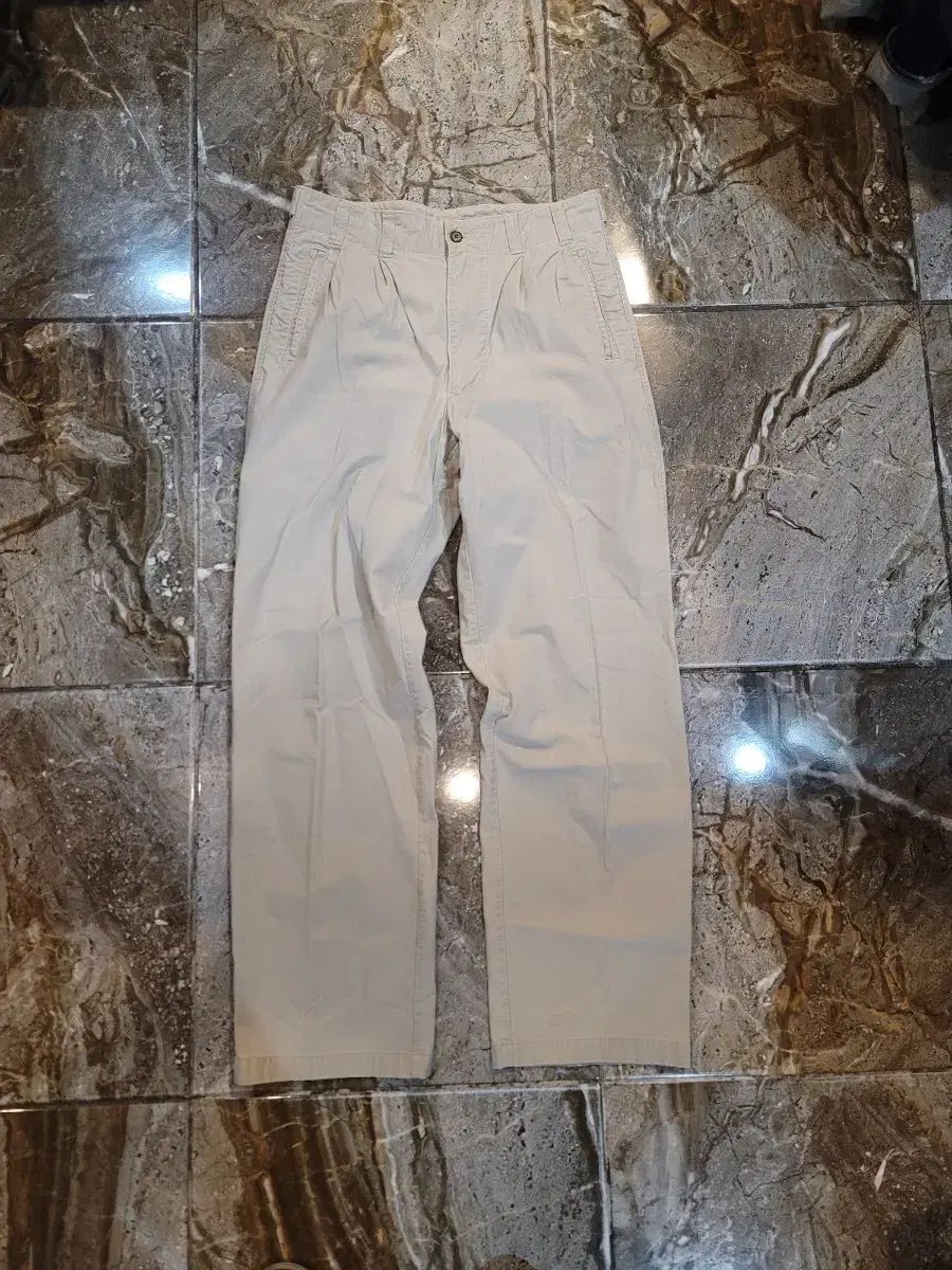 Nigel Cabourn ナイジェル ケーボン ツータック パンツ