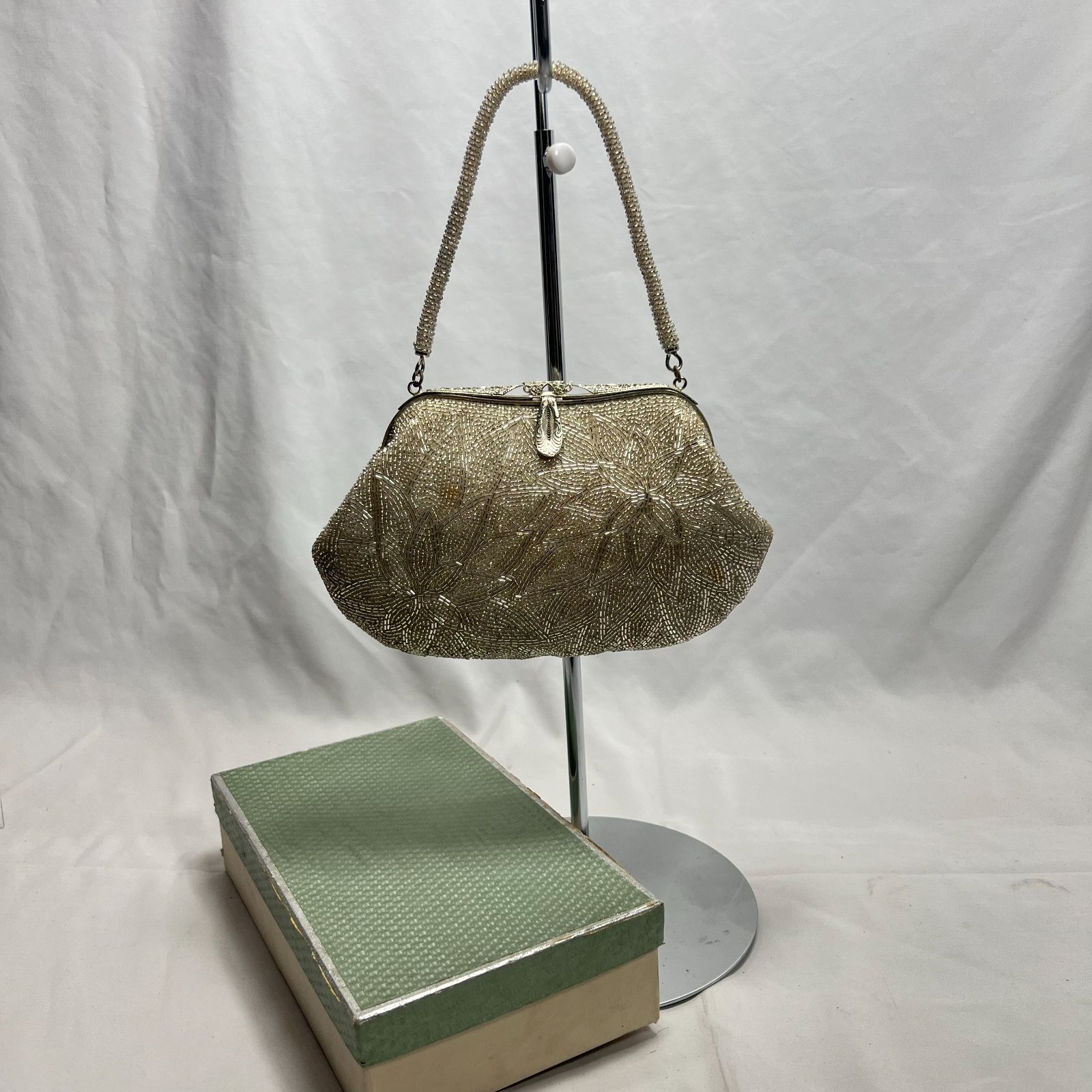 アンティーク】ビーズハンドバッグ【手鏡付き】